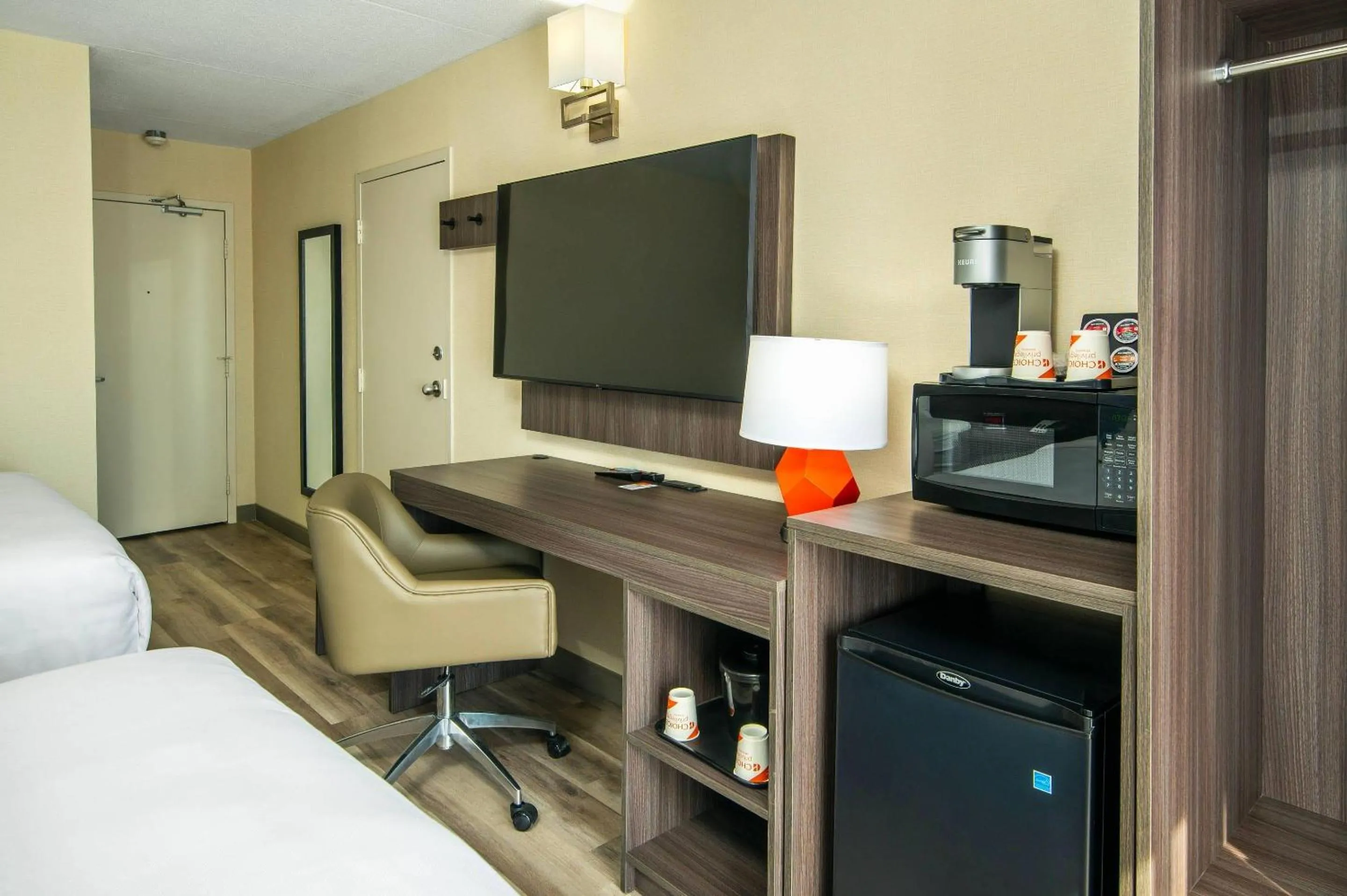 Bedroom, Bed in Quality Inn