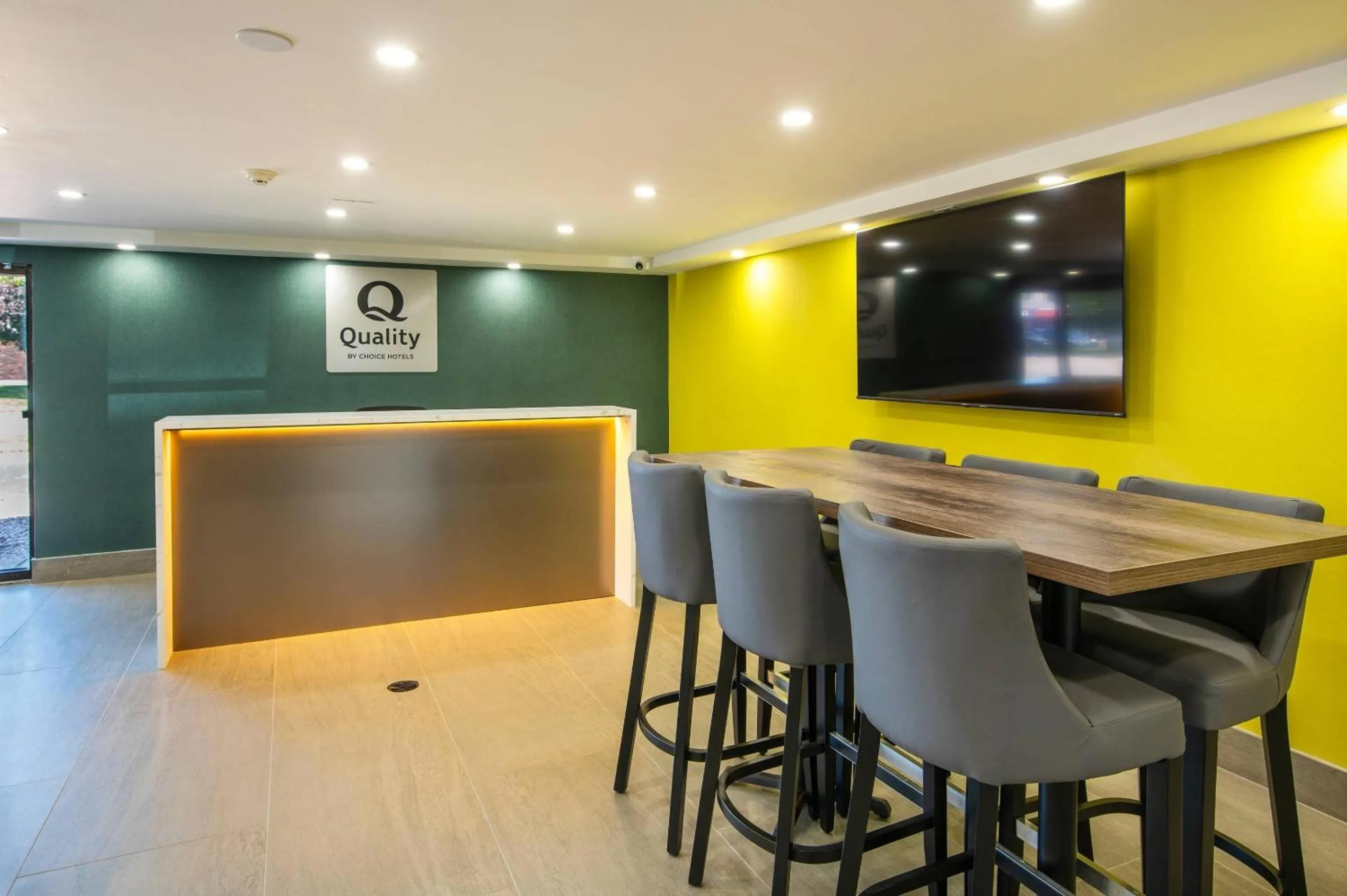 Lobby or reception in Quality Inn