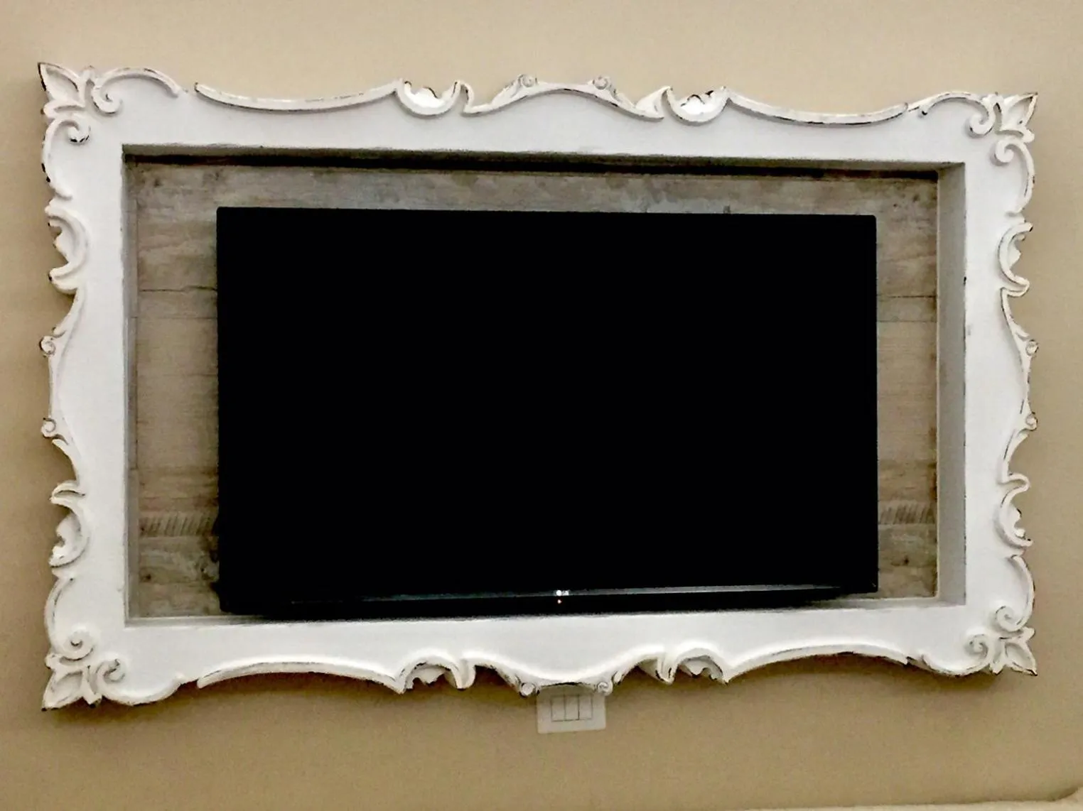 TV and multimedia in Guest House Maria