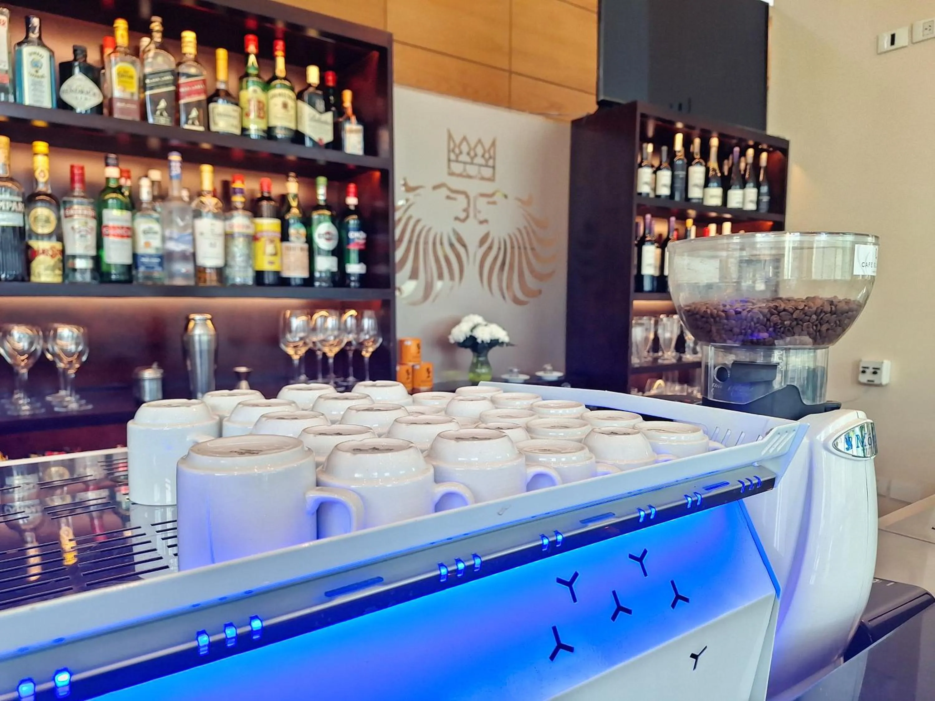 Lounge or bar in Eurobuilding Hotel Boutique Buenos Aires