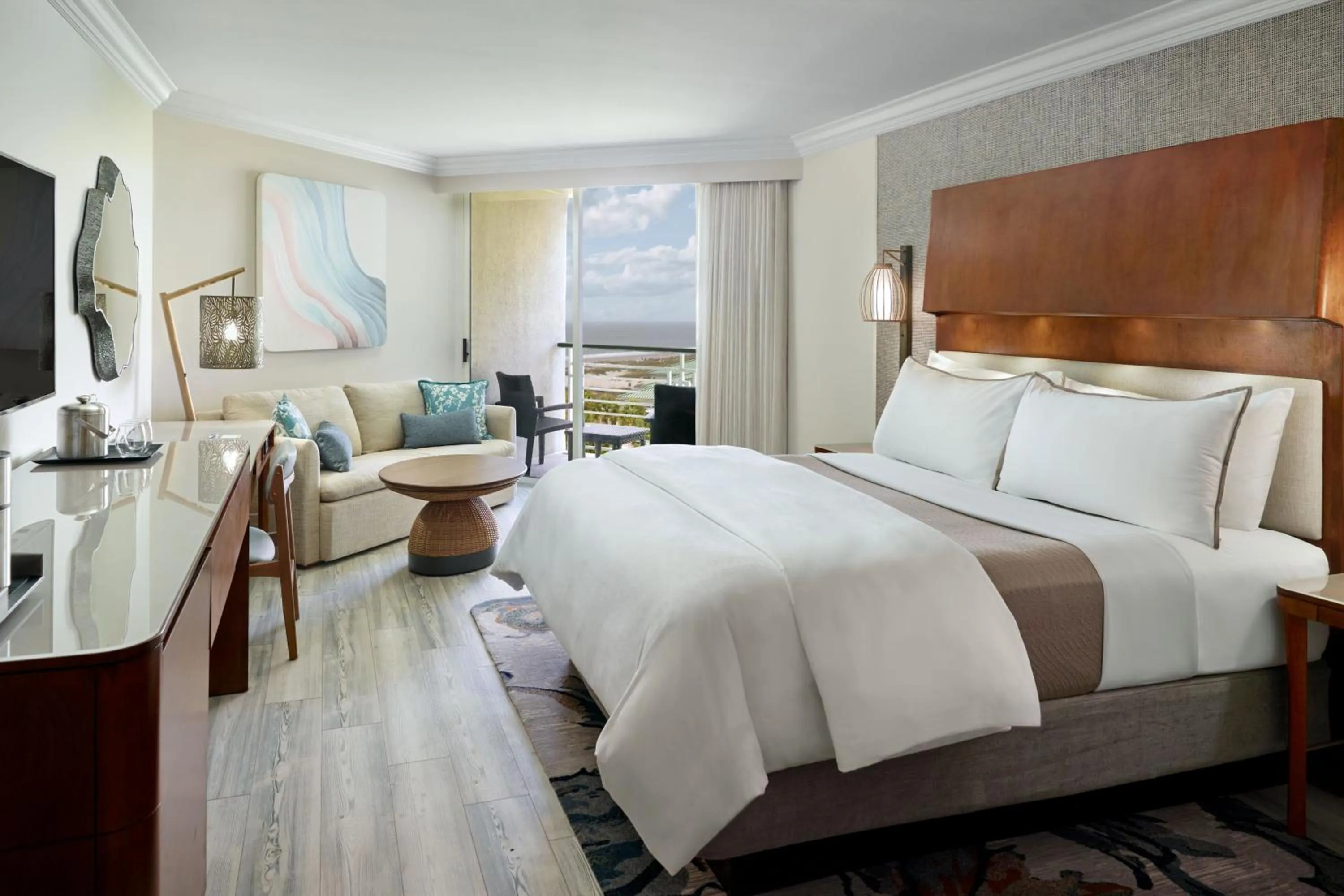 Photo of the whole room, Bed in The Westin Hilton Head Island Resort & Spa