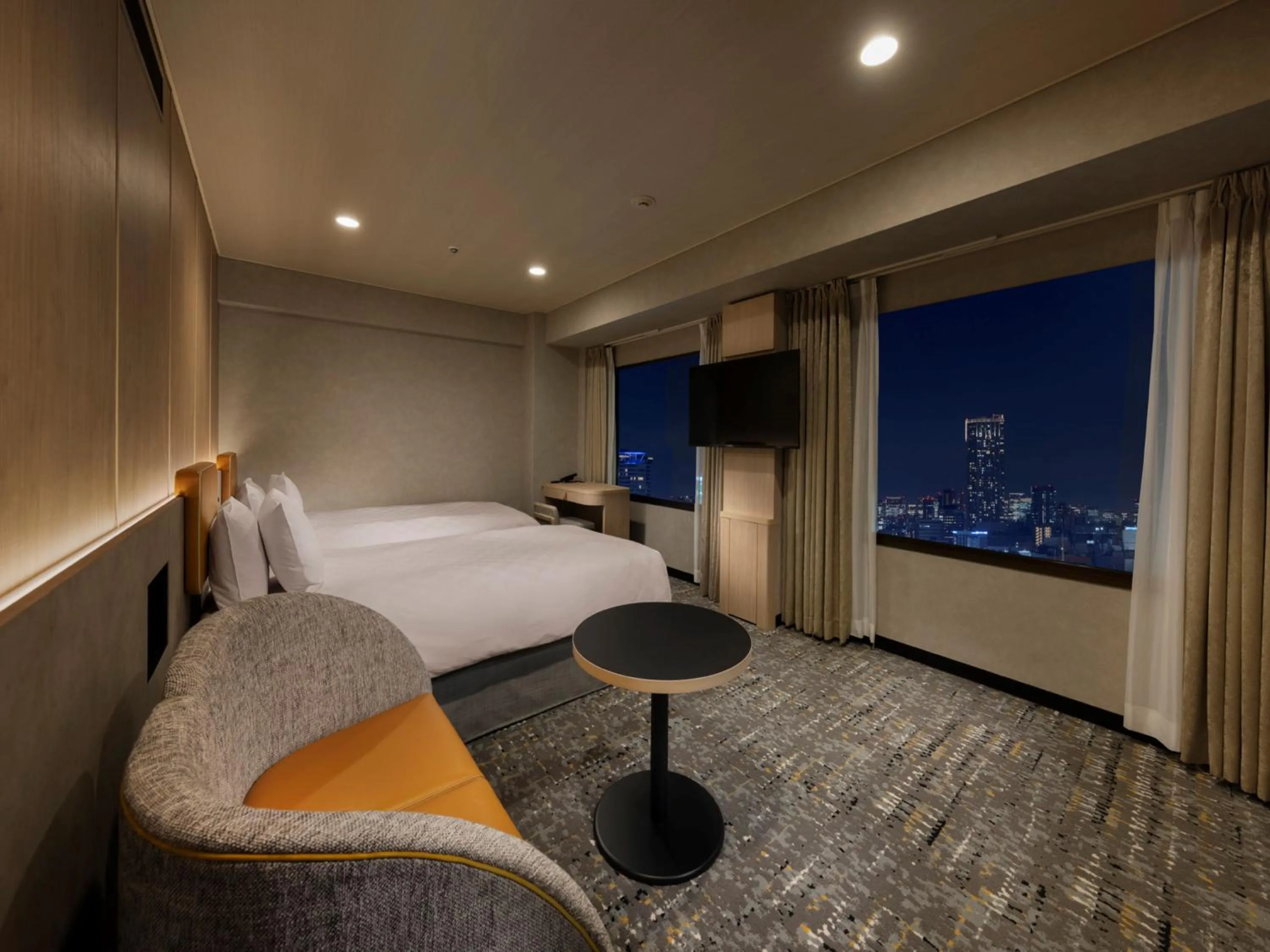 Bed in Shinjuku Prince Hotel