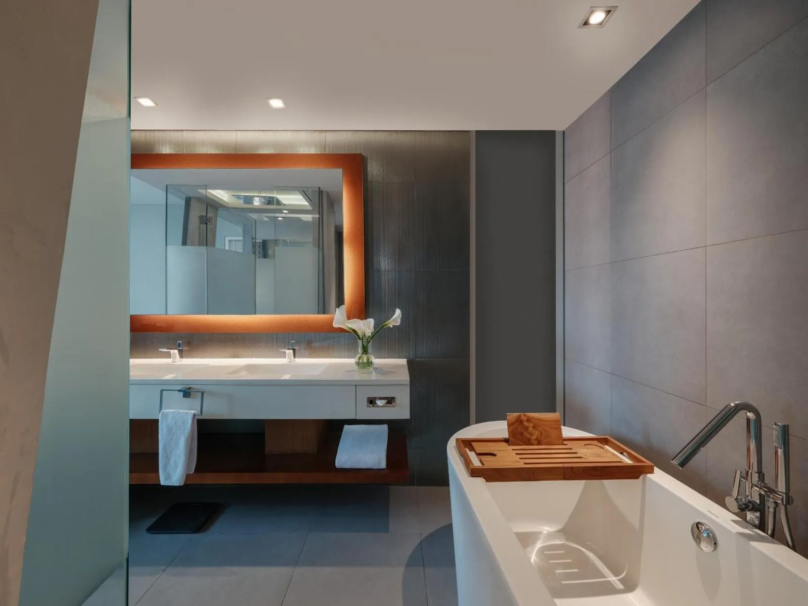 Bathroom in Pullman Jakarta Central Park