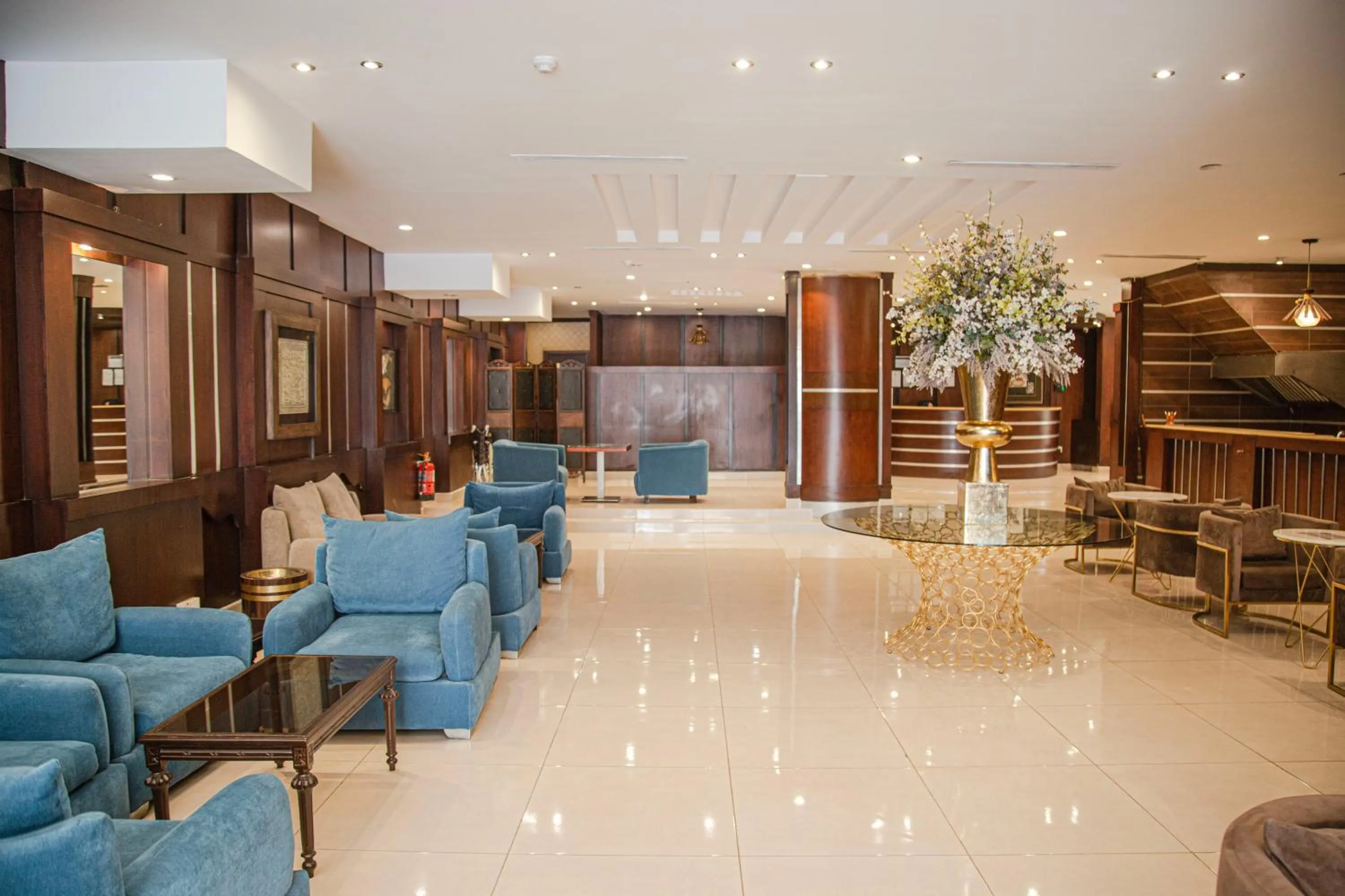 Seating area in أورانس العالمية - Orans Suites