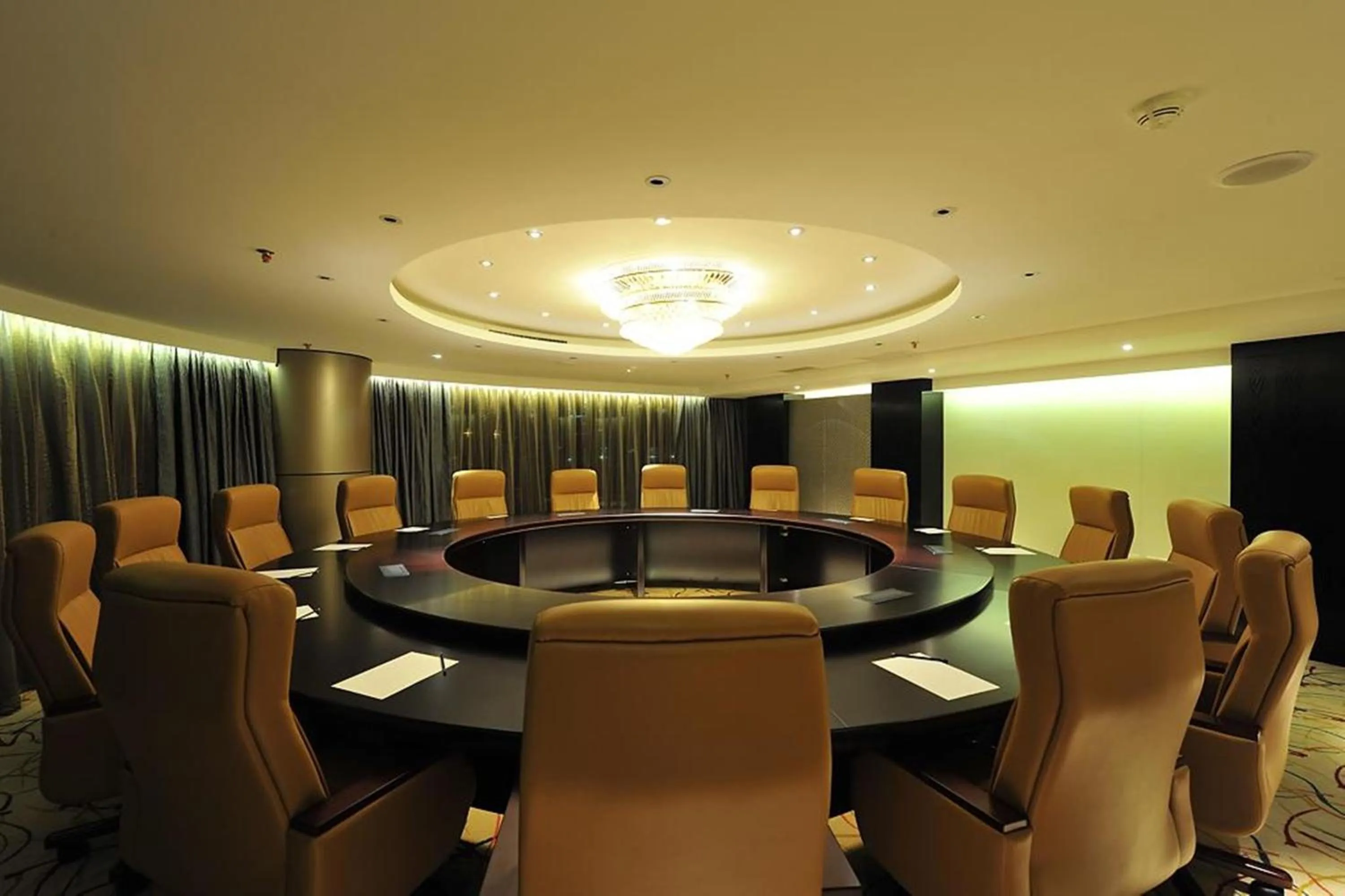 Business facilities in Ming Garden Hotel & Residences