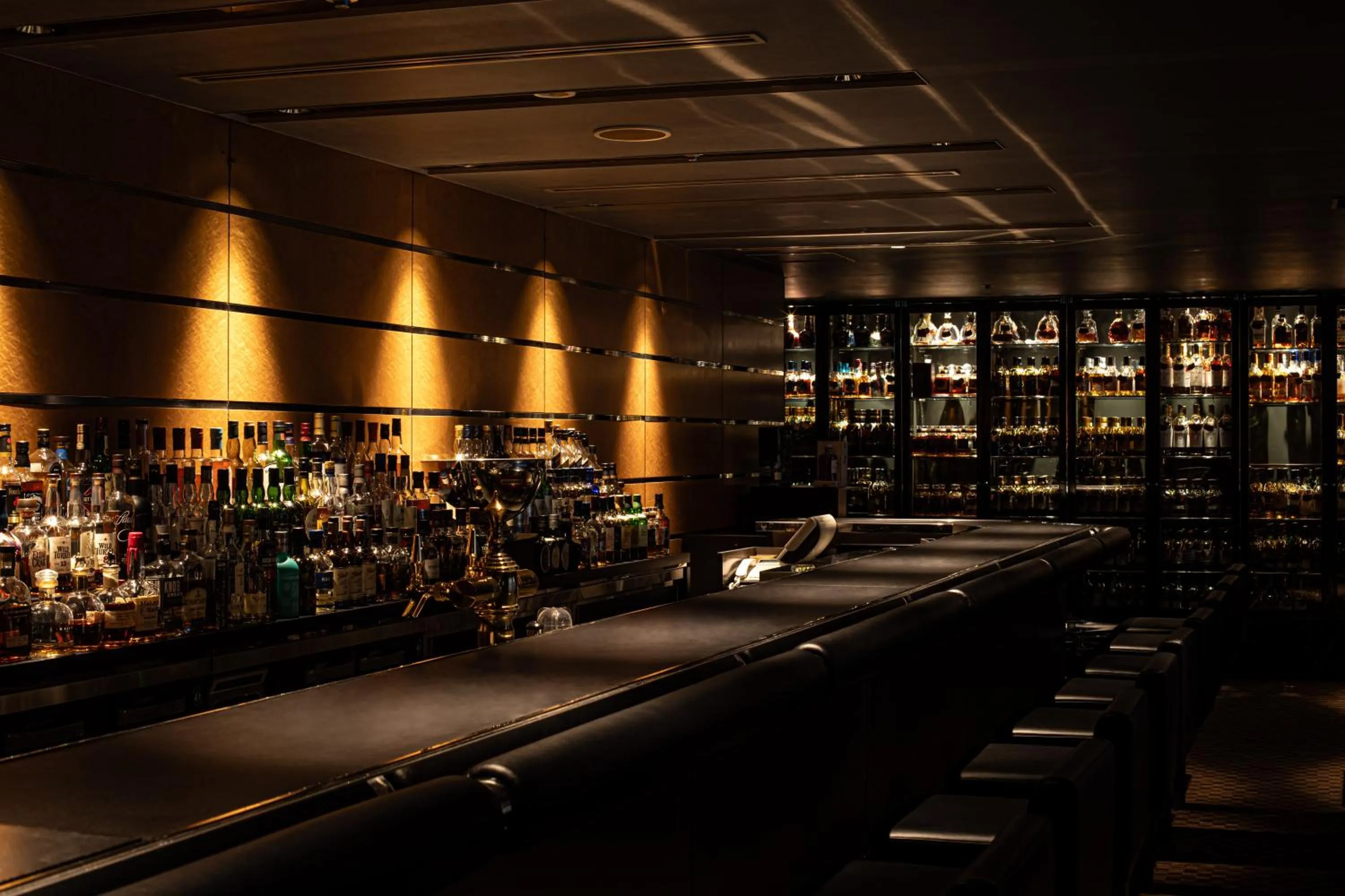 Lounge or bar in Hotel Okura Kobe