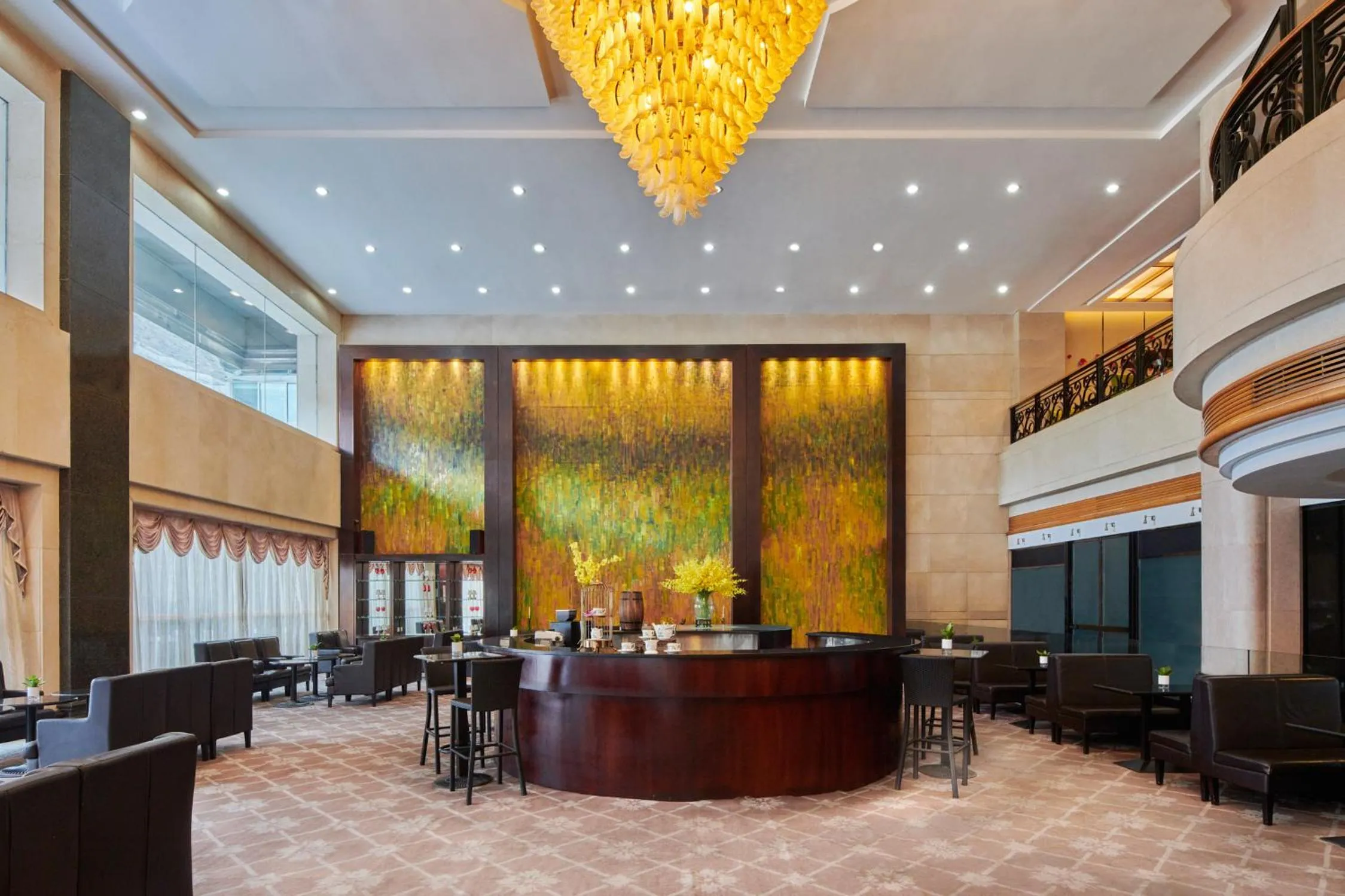 Restaurant/places to eat in Hotel Canton