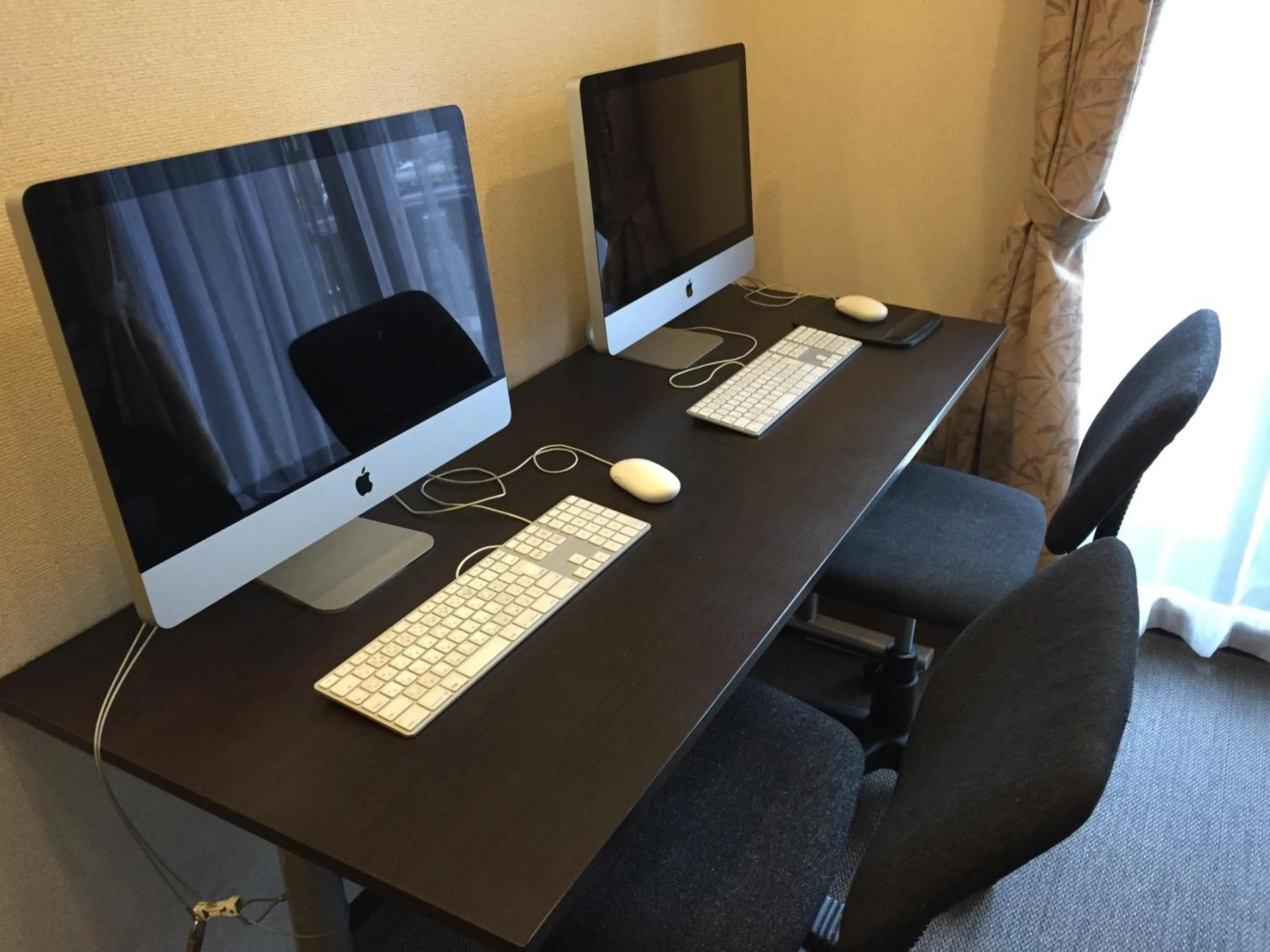 TV and multimedia in Hotel Palace Japan