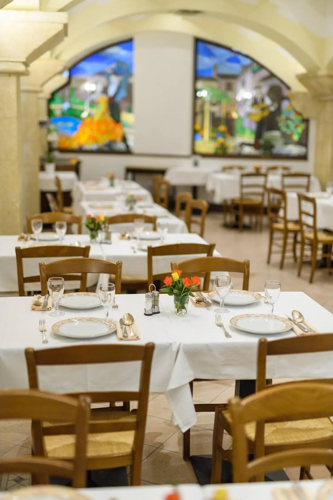 Restaurant/places to eat in Grand Hôtel d'Espagne