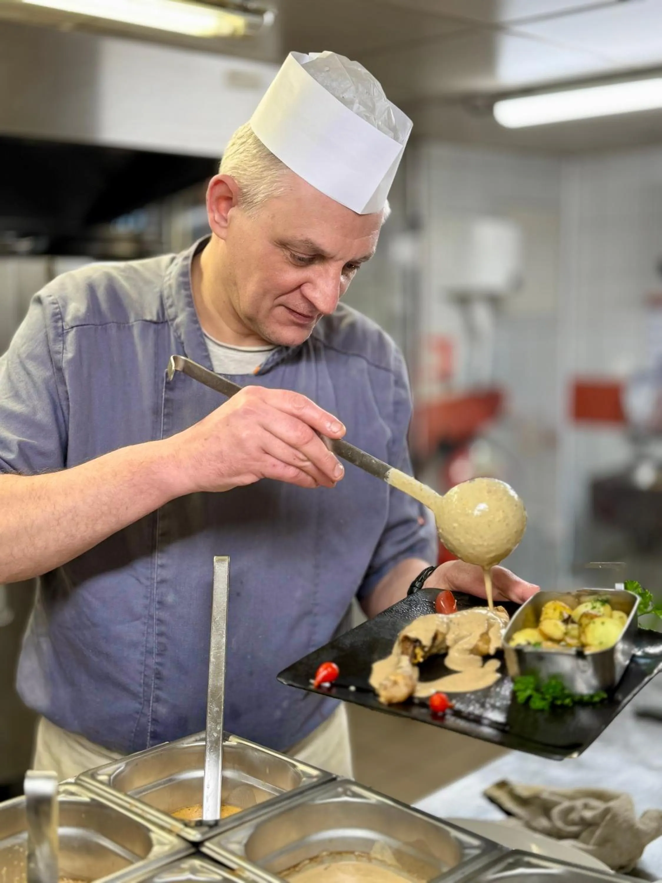 Restaurant/places to eat in Grand Hôtel d'Espagne