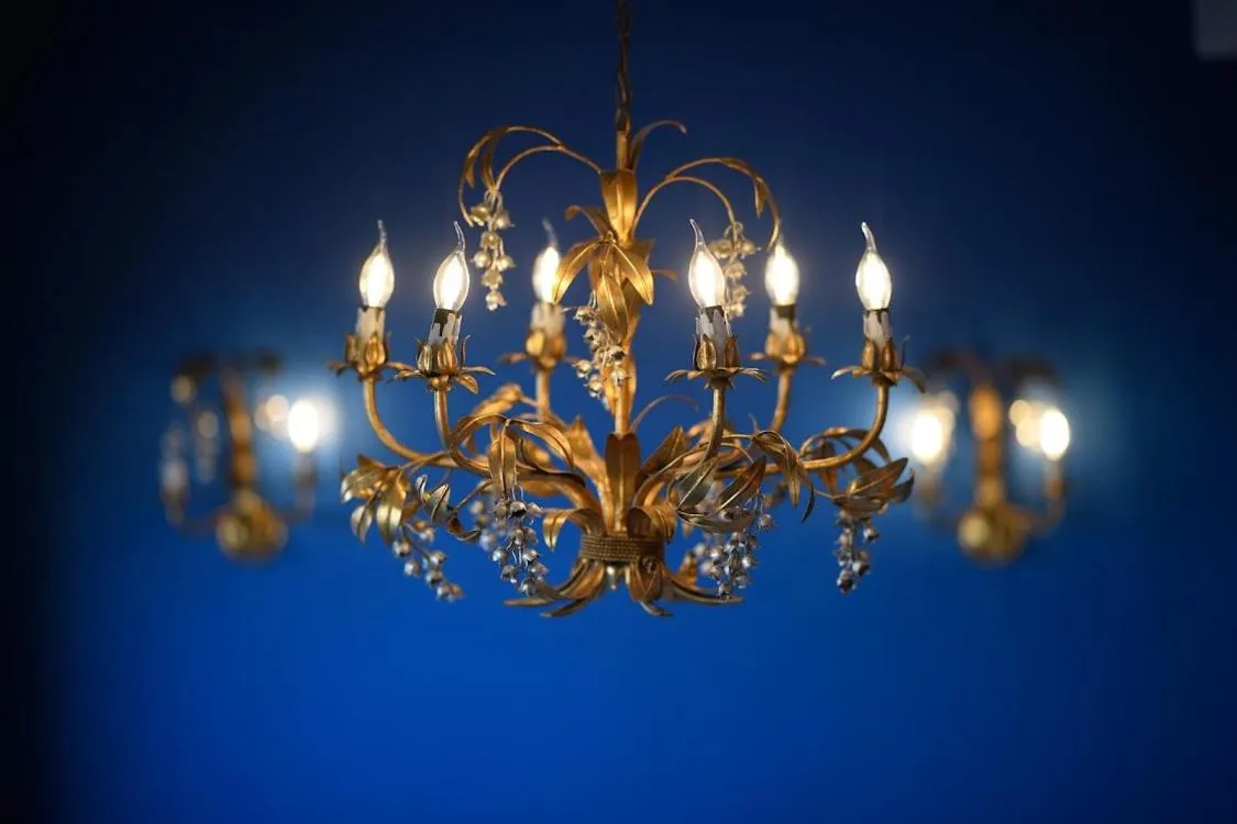 Property building in Grand Hôtel d'Espagne