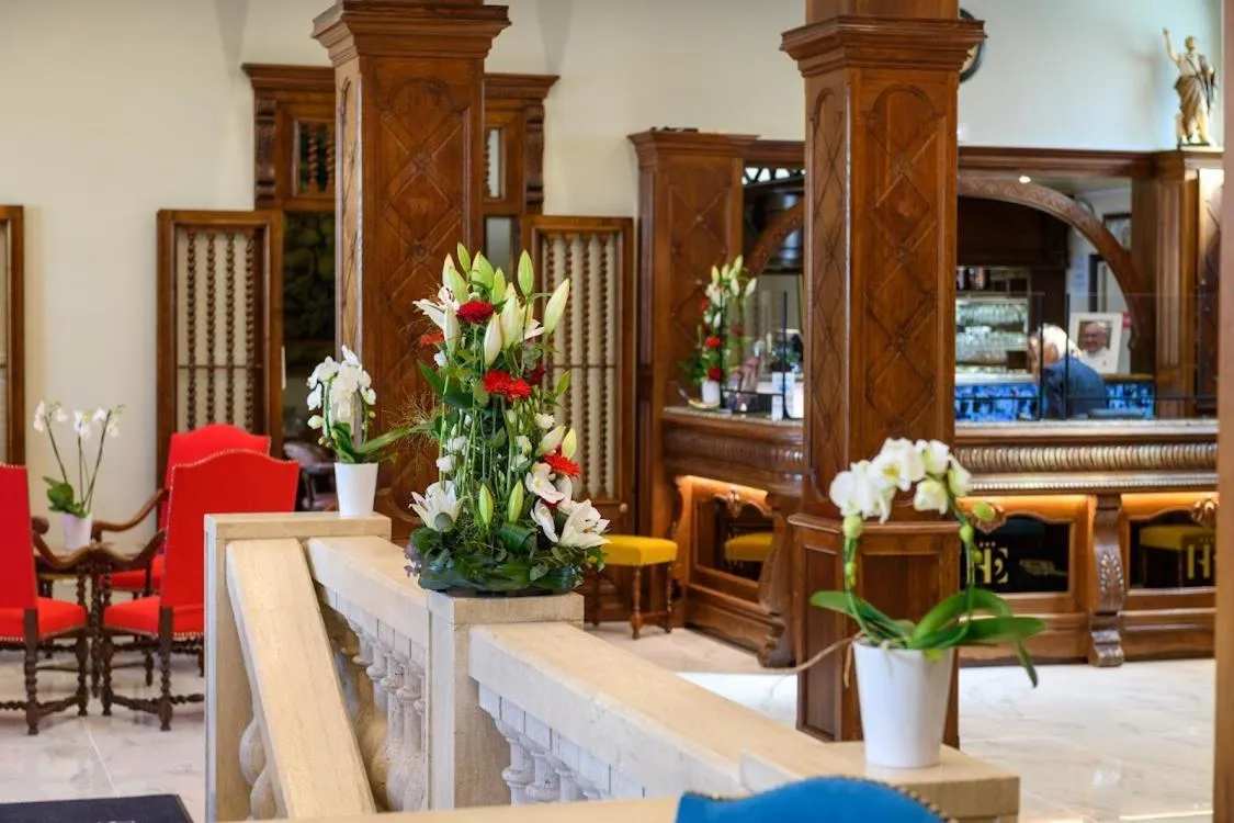 Lobby or reception in Grand Hôtel d'Espagne