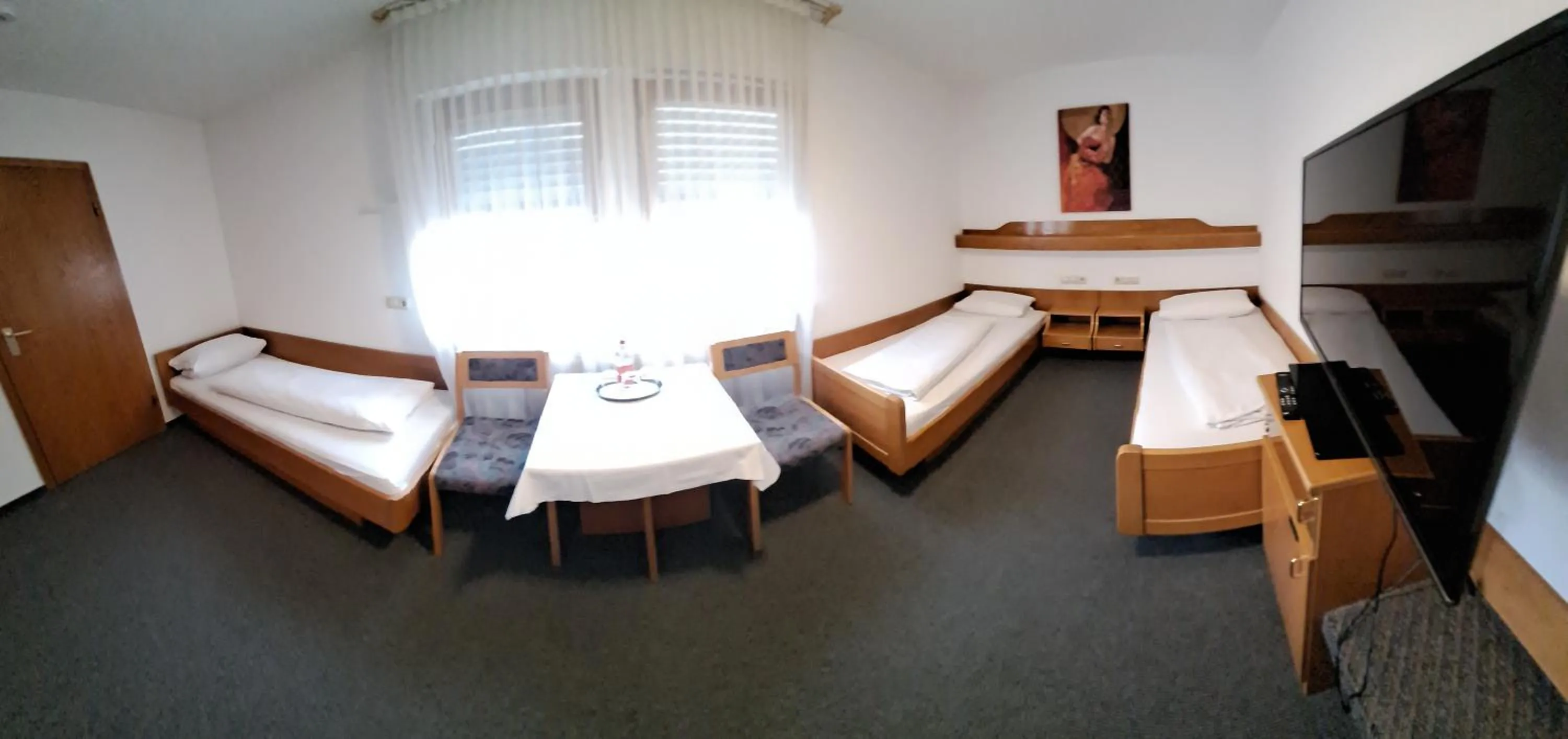Triple Room in Hotel Rössle