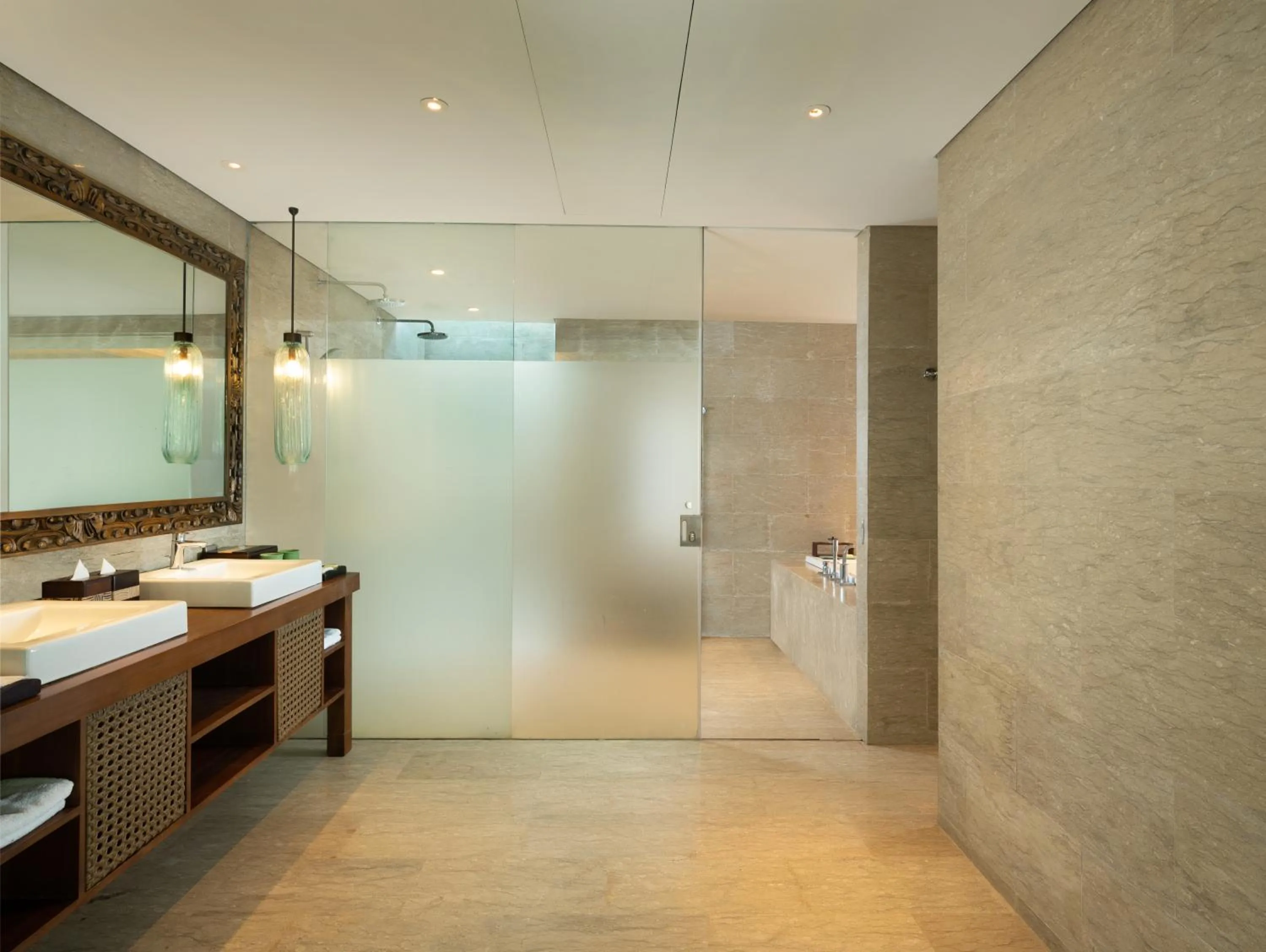 Shower in Anantara Uluwatu Bali Resort