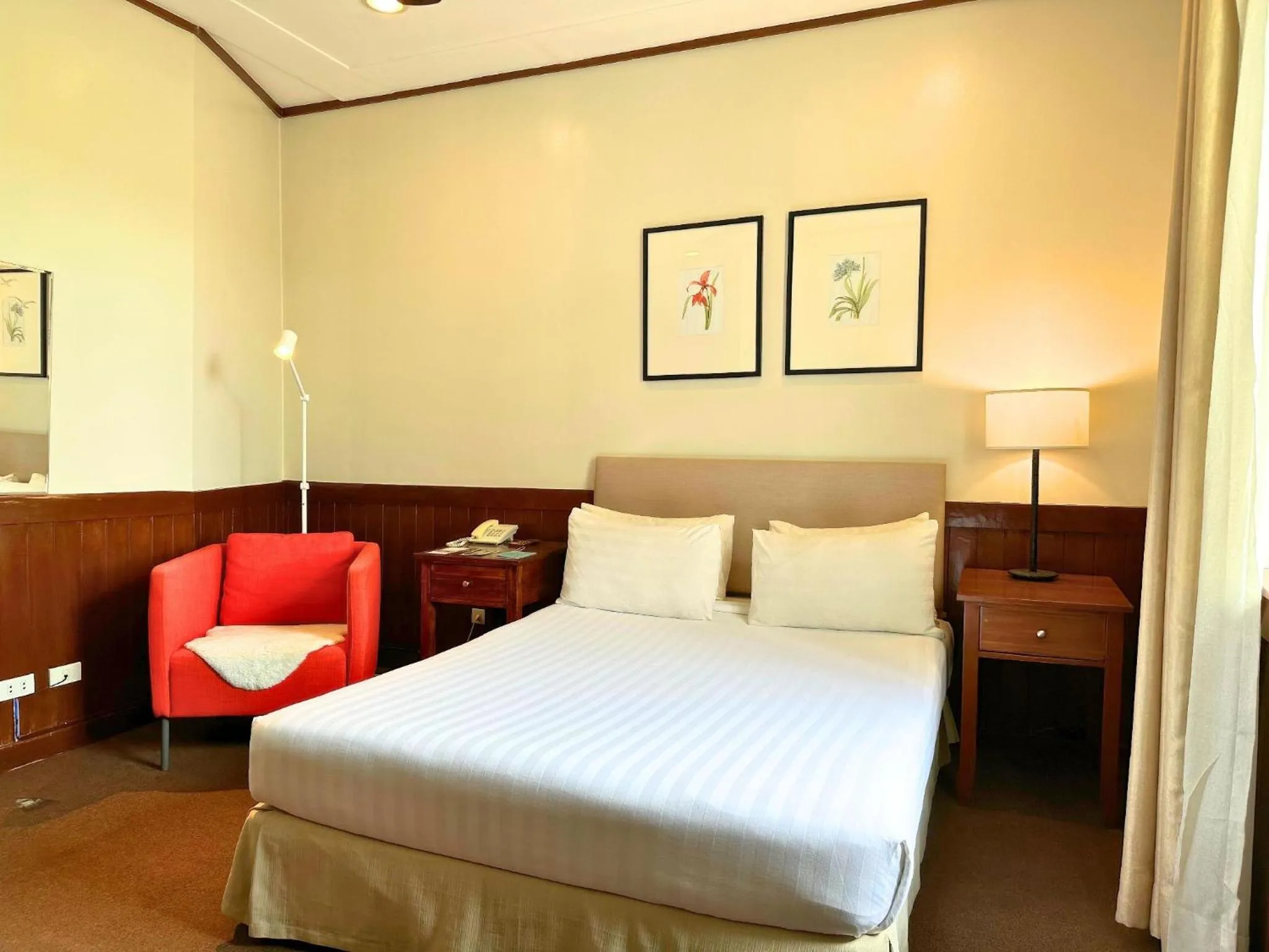 Bed in Casa Vallejo Hotel Baguio