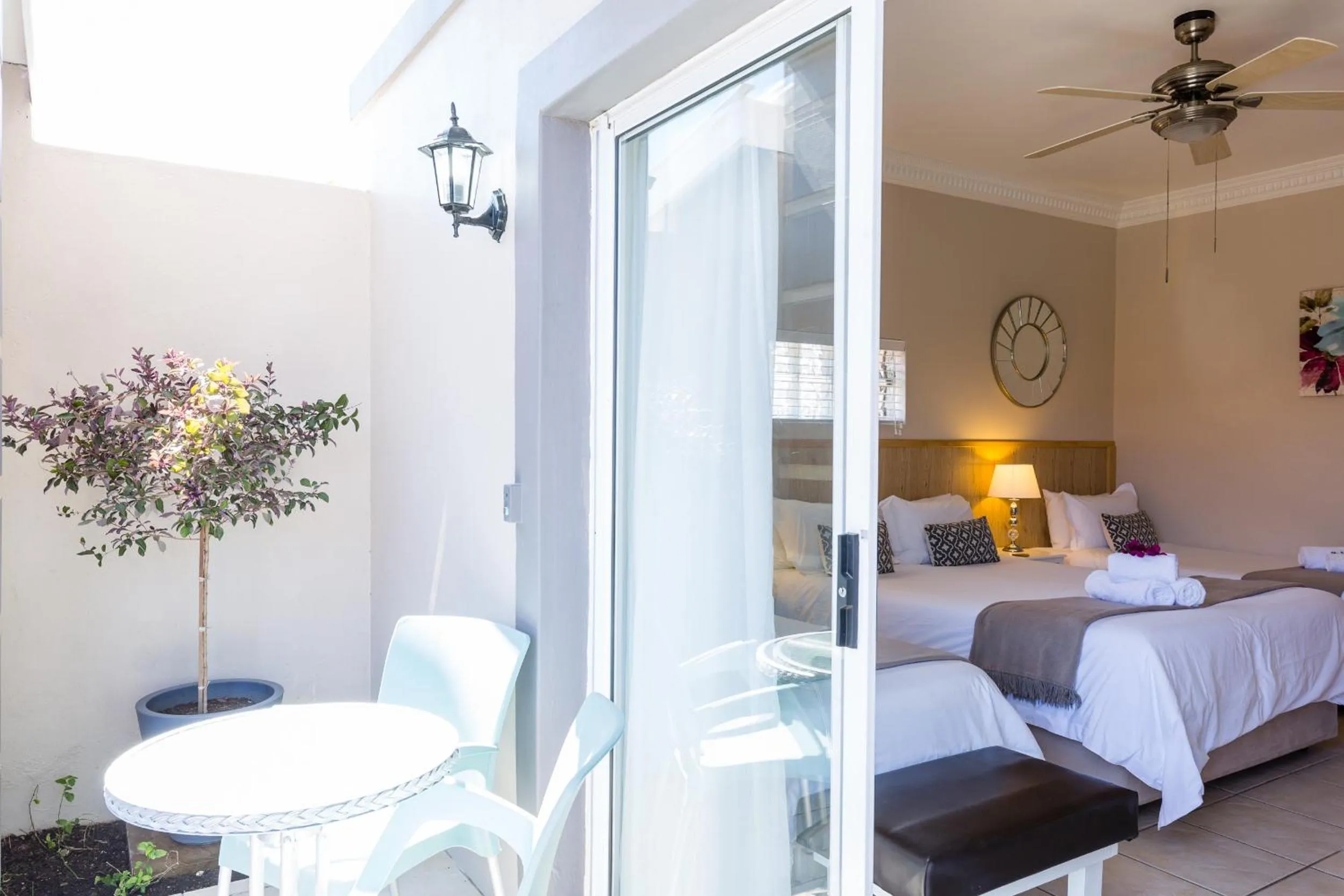 Patio, Bed in Atlantic Beach Villa