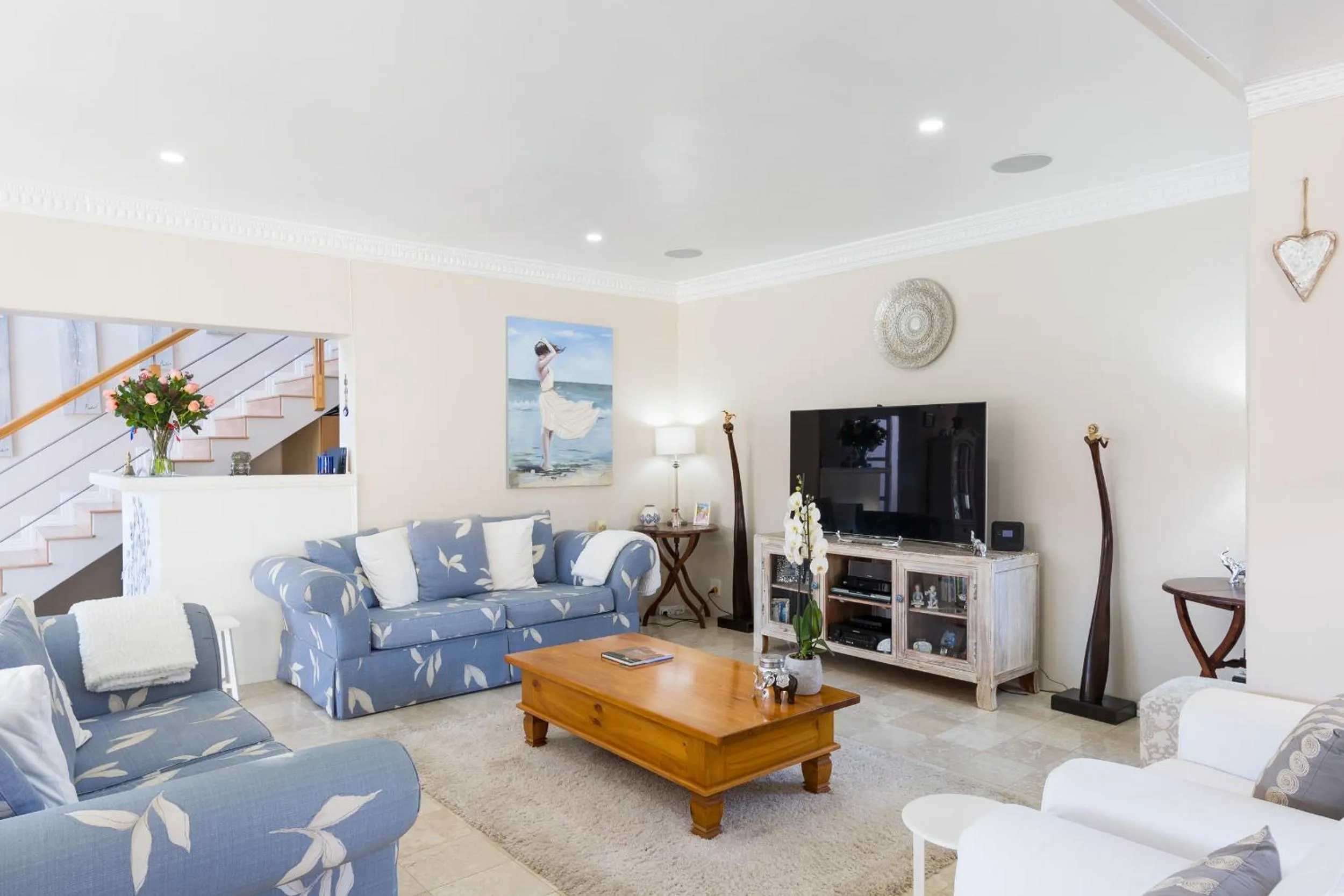 Lounge or bar in Atlantic Beach Villa