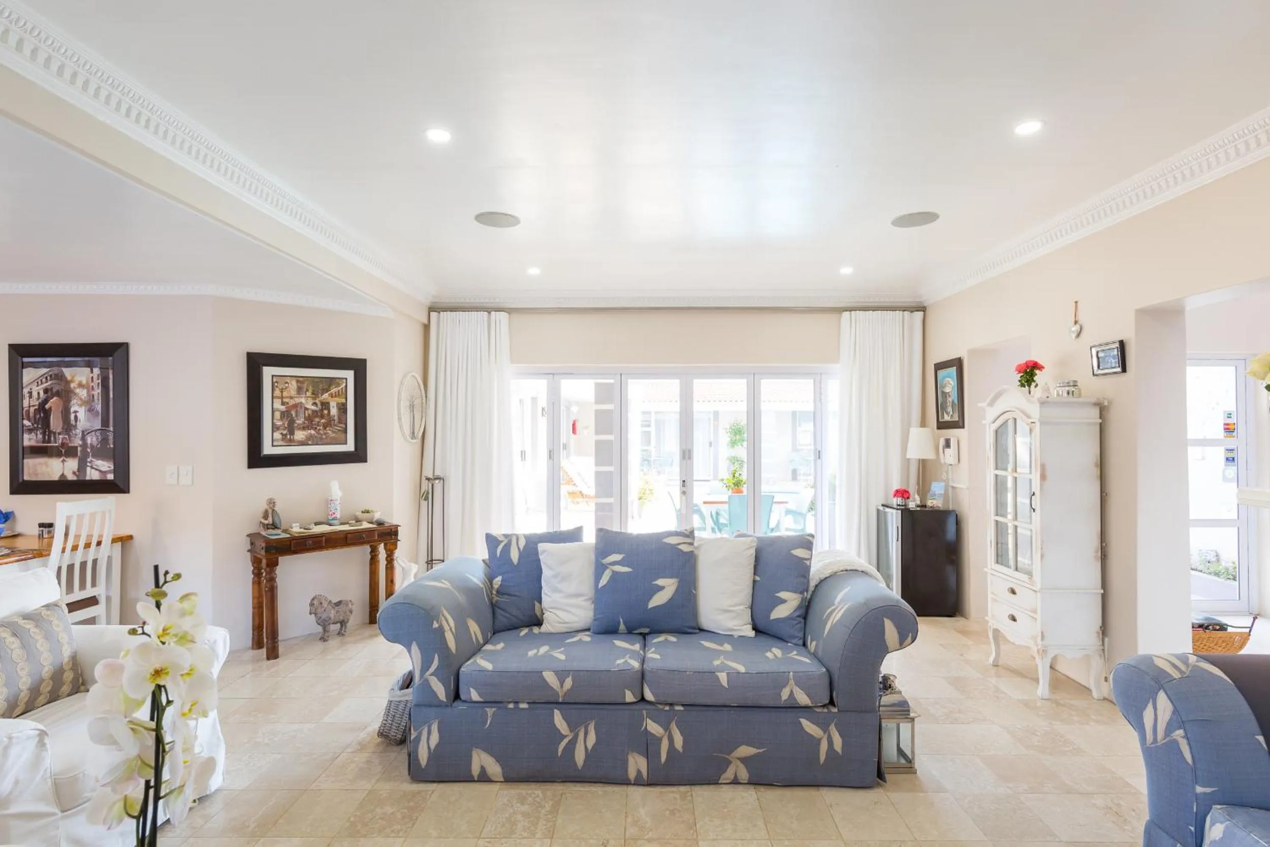 Lounge or bar in Atlantic Beach Villa