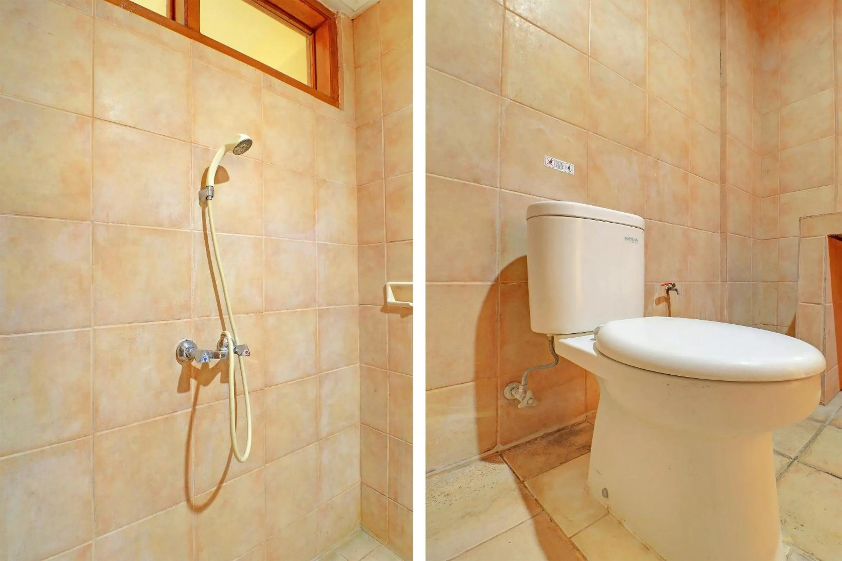 Bathroom in SUPER OYO 91870 Warna Kedaton