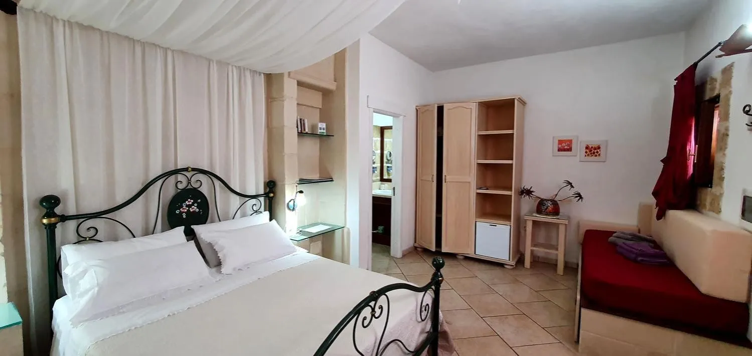 Bed in Masseria L'Uliveto Agri Resort
