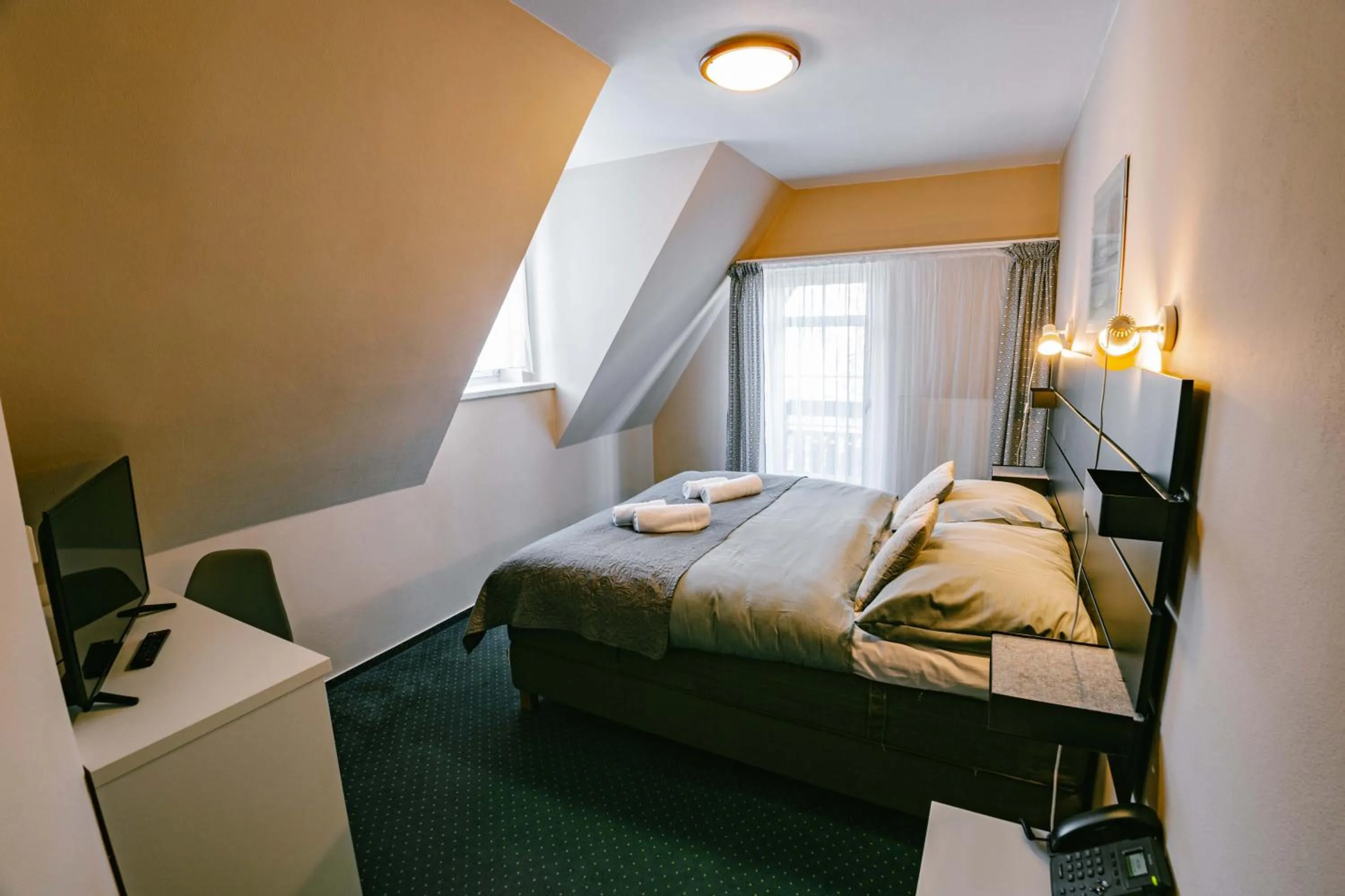 Bed in Greenwood hotel