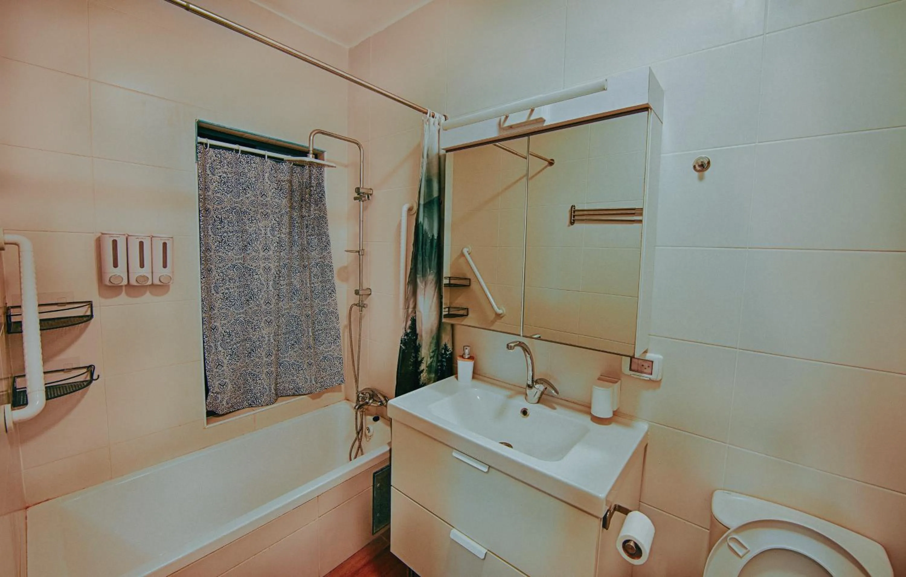 Property building in Ohn-Bar Guesthouse