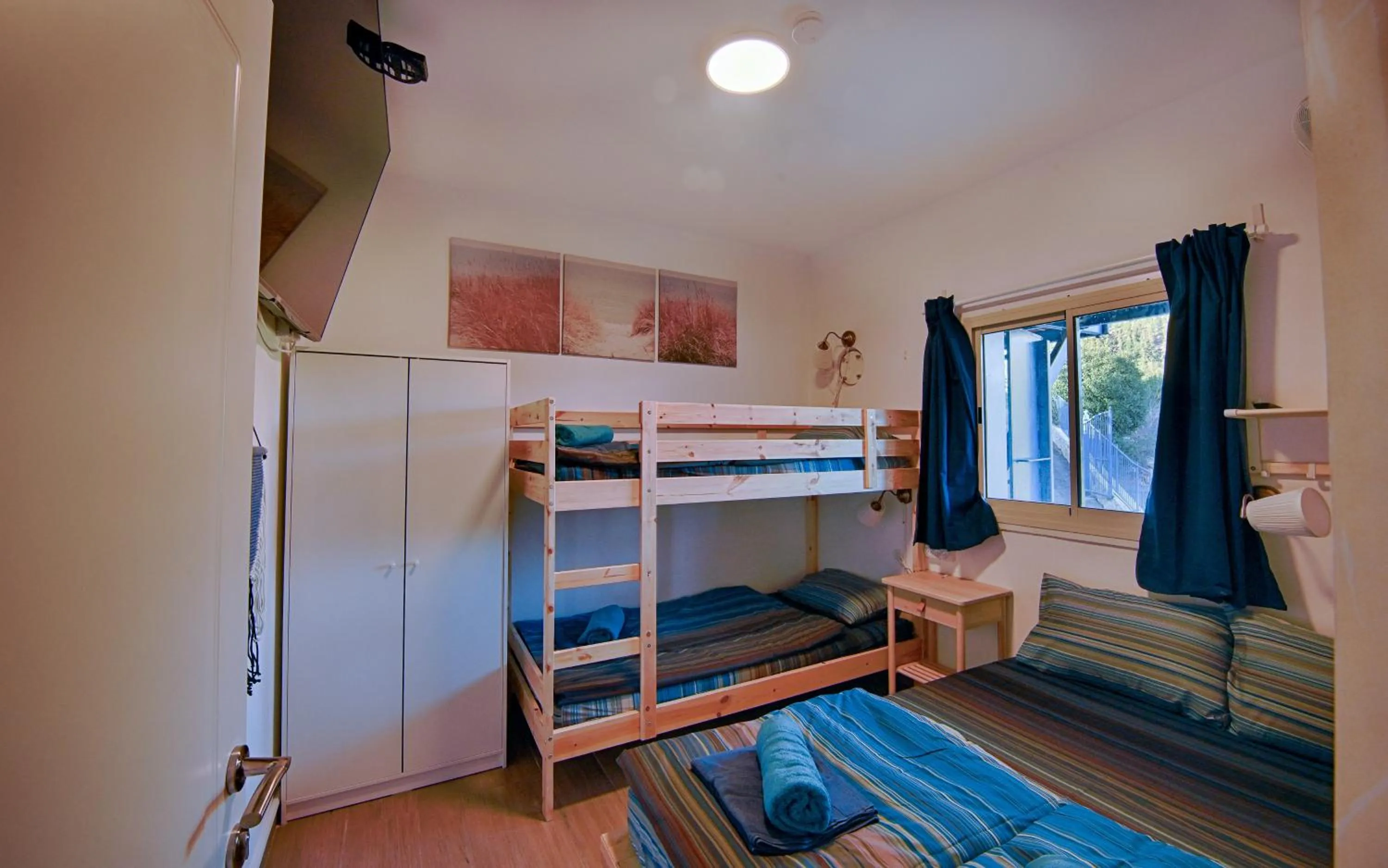 Property building, Bed in Ohn-Bar Guesthouse