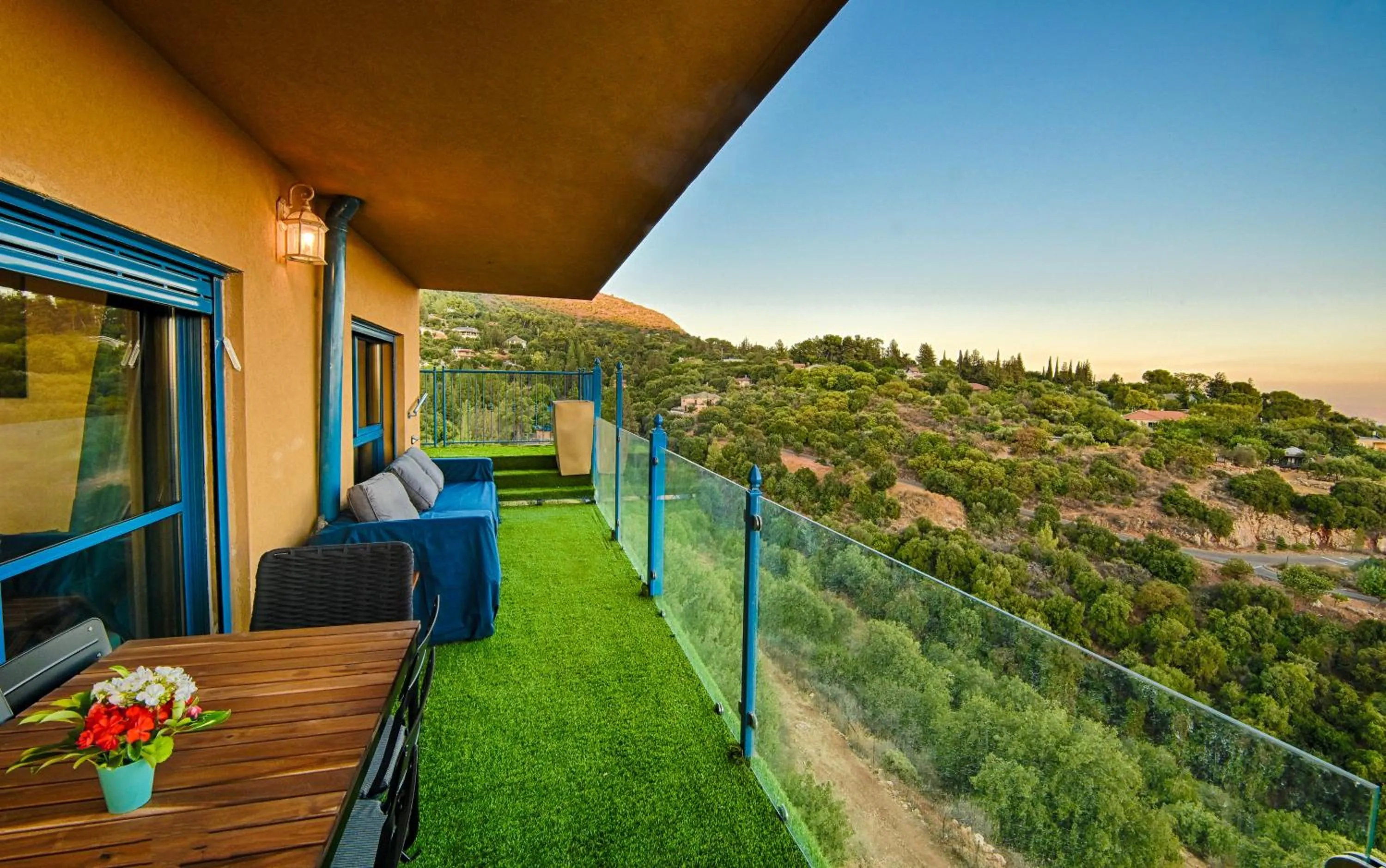 Property building in Ohn-Bar Guesthouse