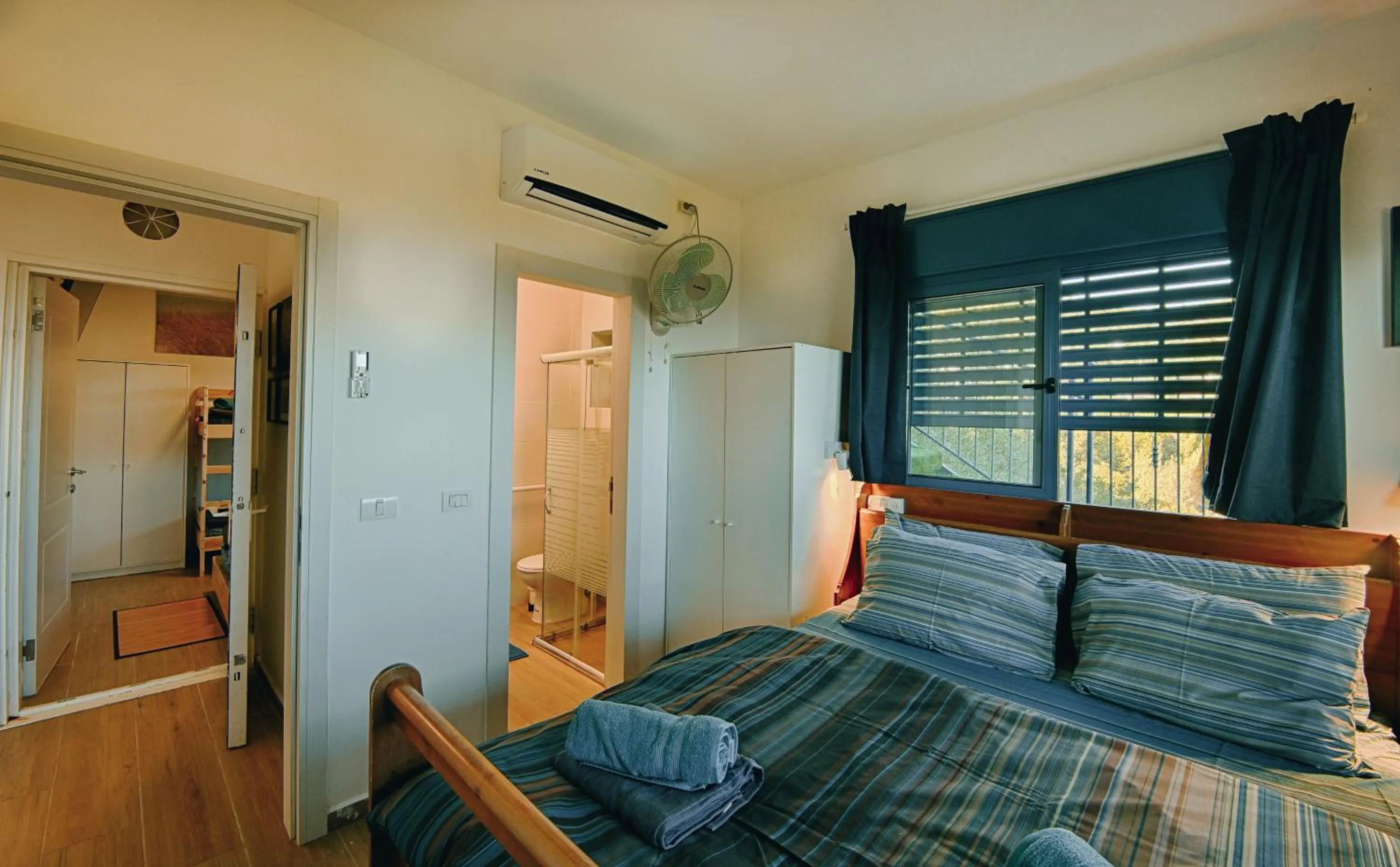 Property building, Bed in Ohn-Bar Guesthouse