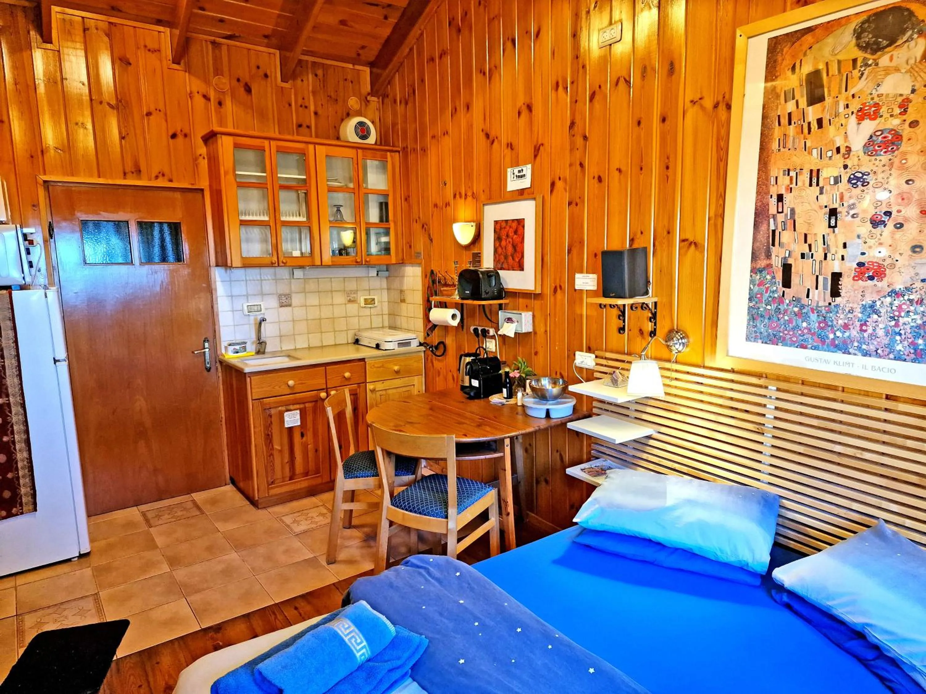 Property building in Ohn-Bar Guesthouse