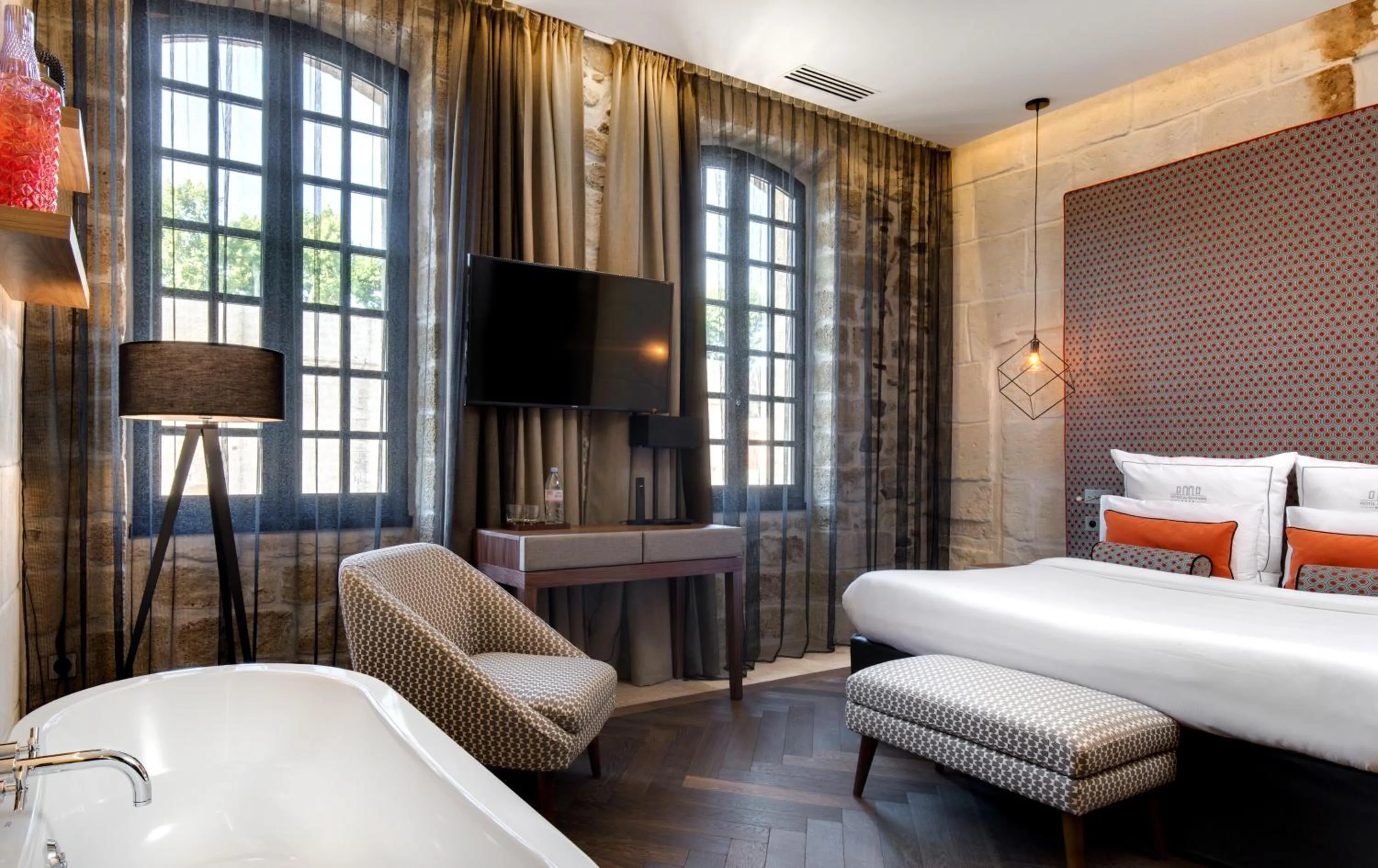 Photo of the whole room, Bed in Boutique Hôtel des Remparts & Spa