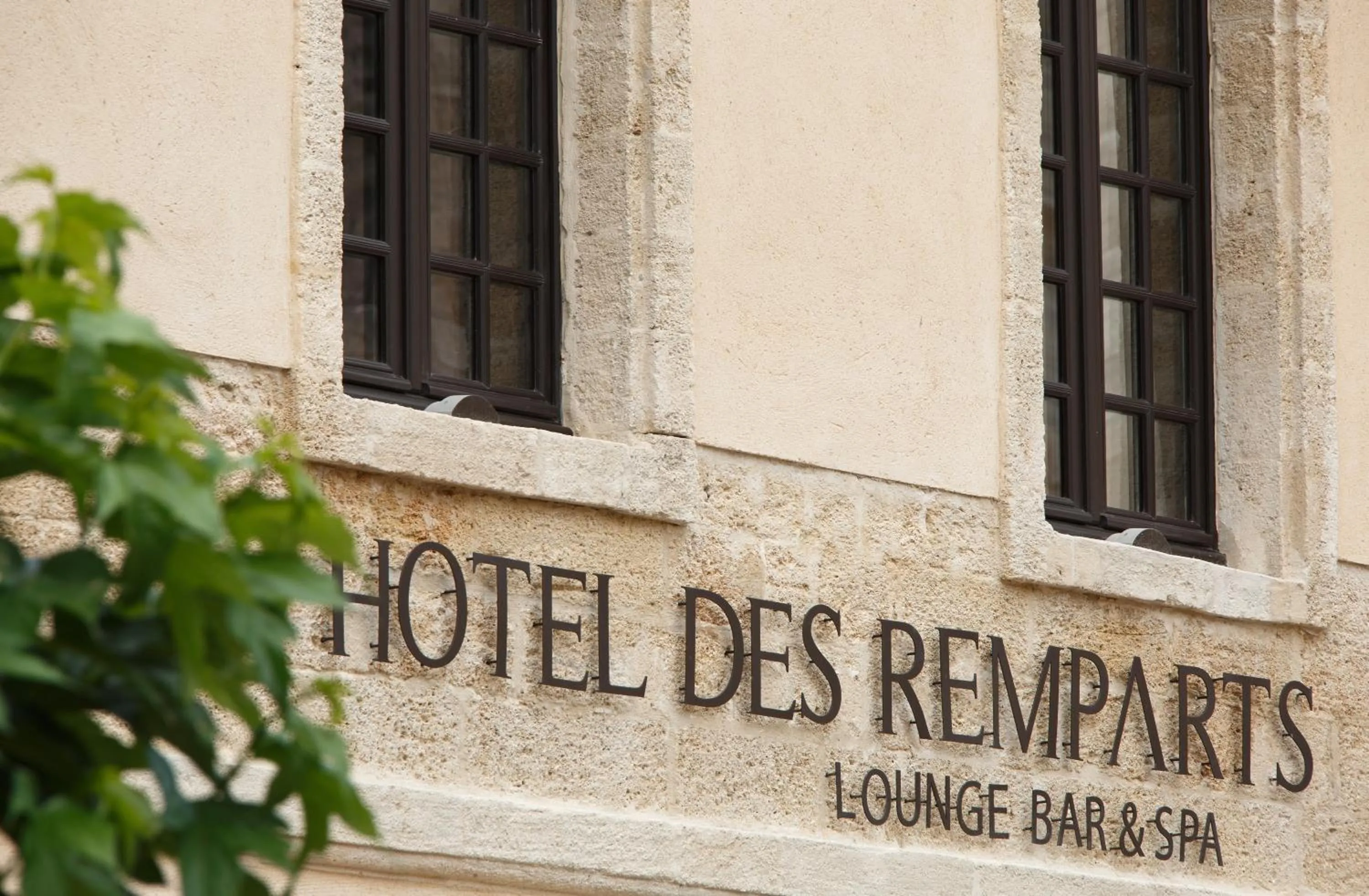 Facade/entrance in Boutique Hôtel des Remparts & Spa