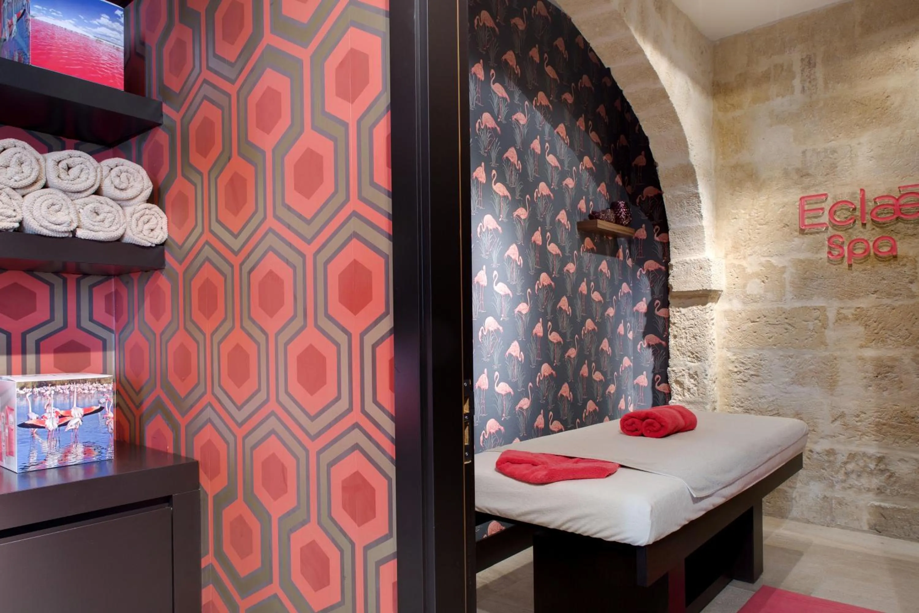 Massage, Bed in Boutique Hôtel des Remparts & Spa