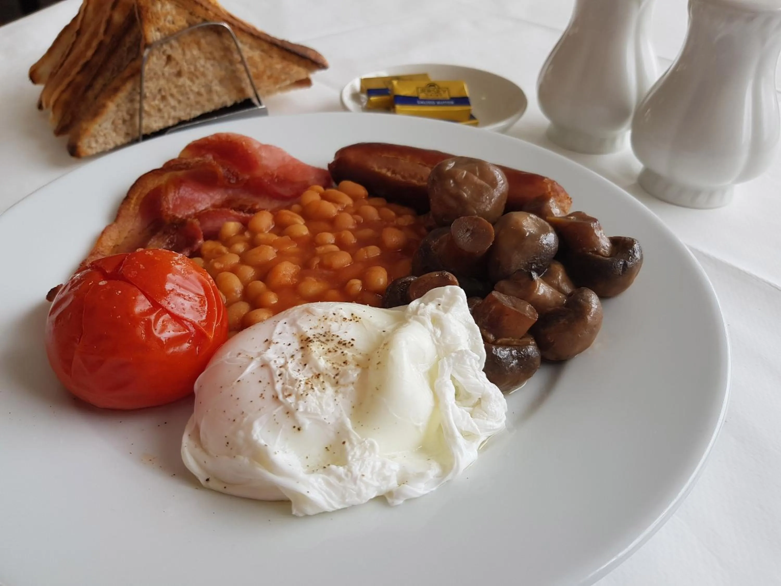 Breakfast in Norfolk Hotel