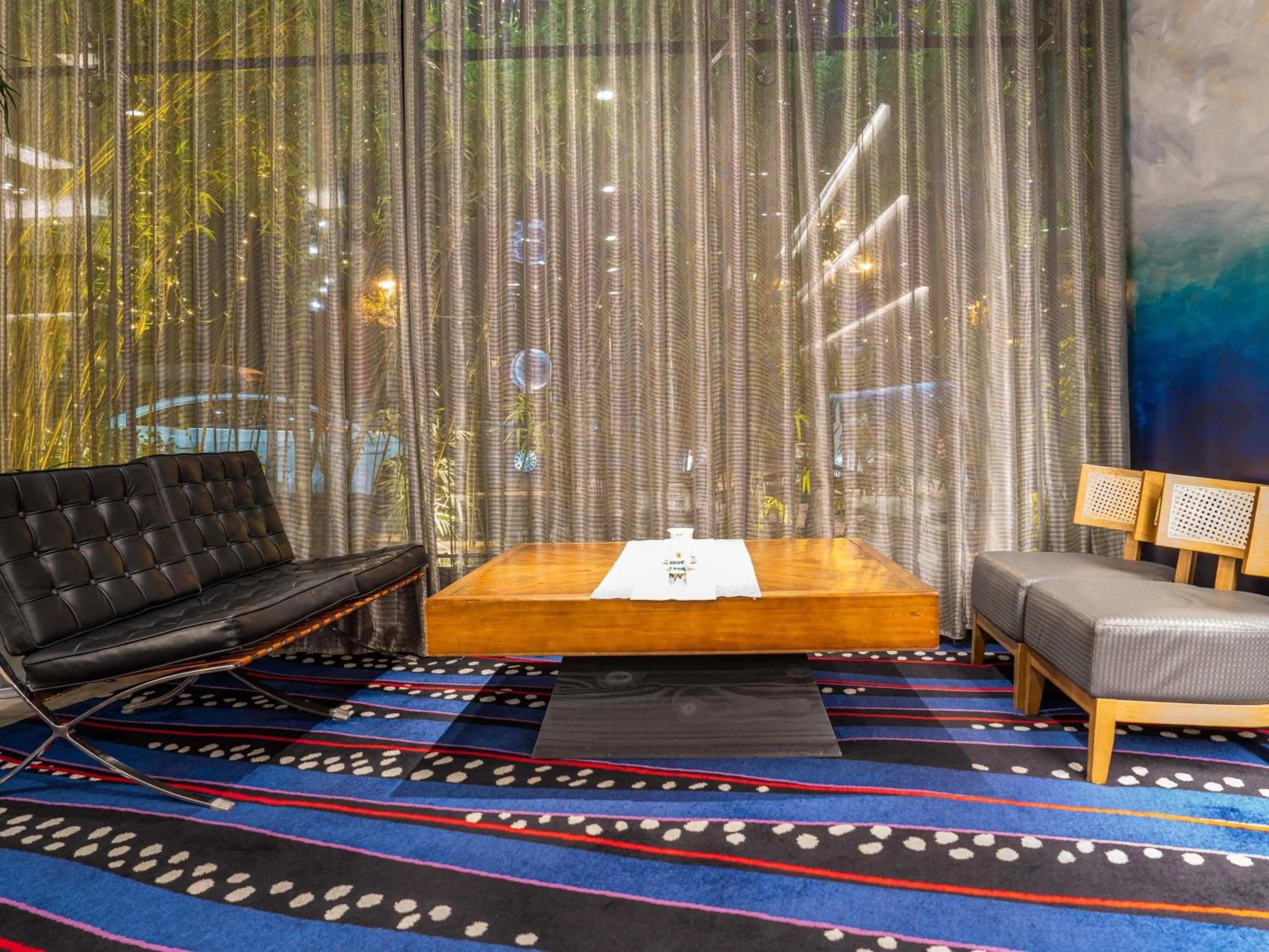 Lounge or bar in Novotel Guiyang Downtown