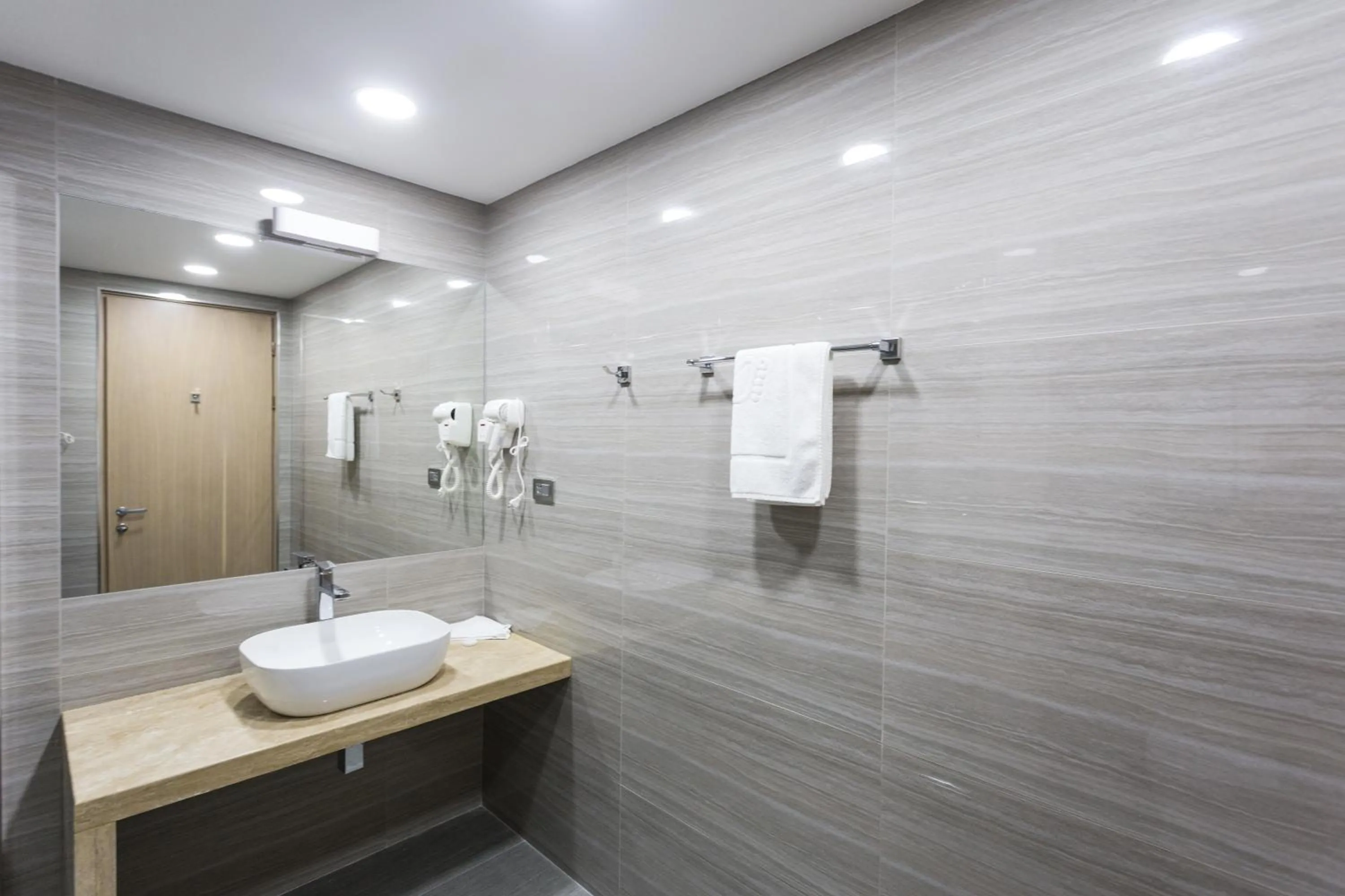Bathroom in President Hotel by Hrazdan Hotel CJSC
