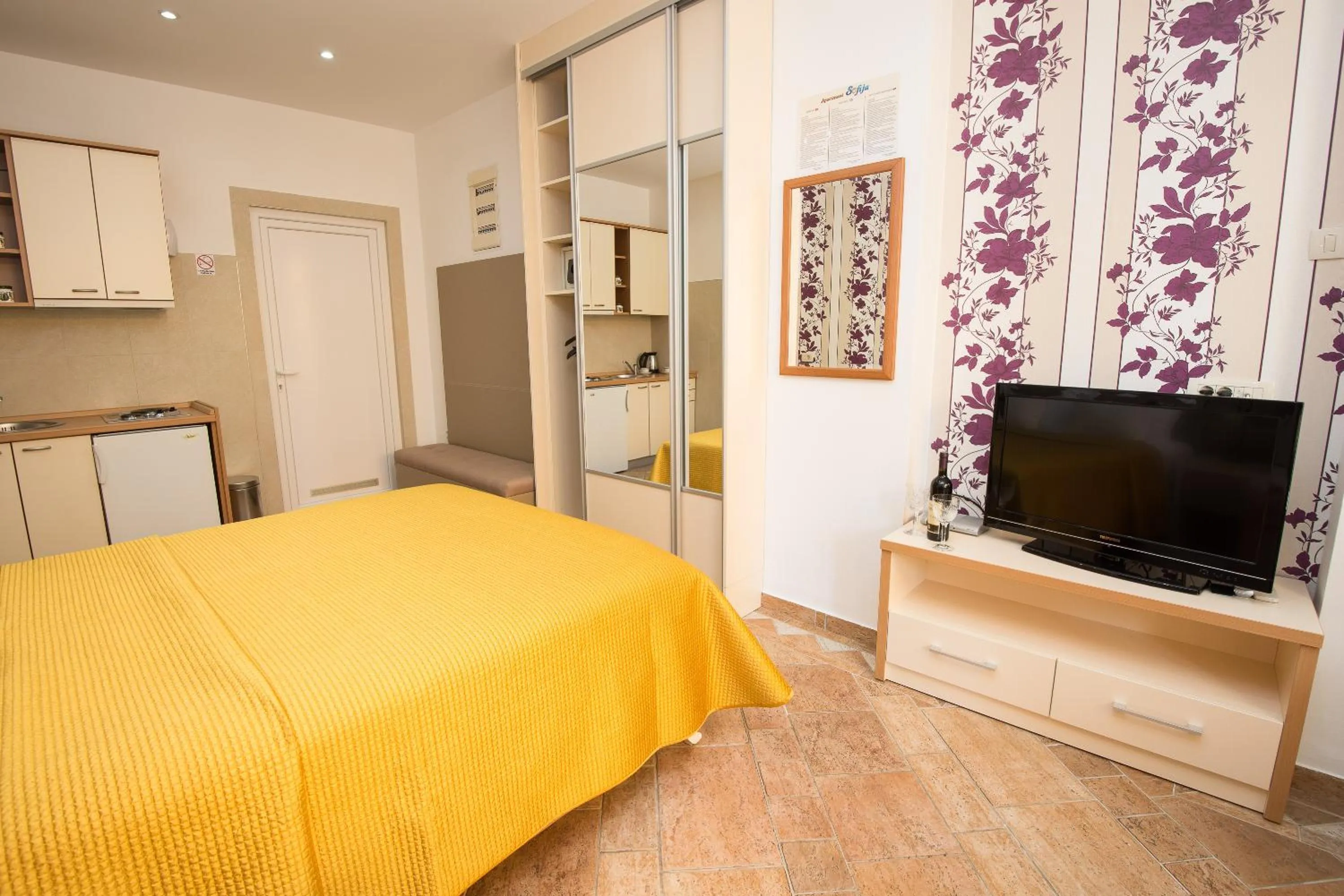 Bedroom, Bed in Apartments Sofija