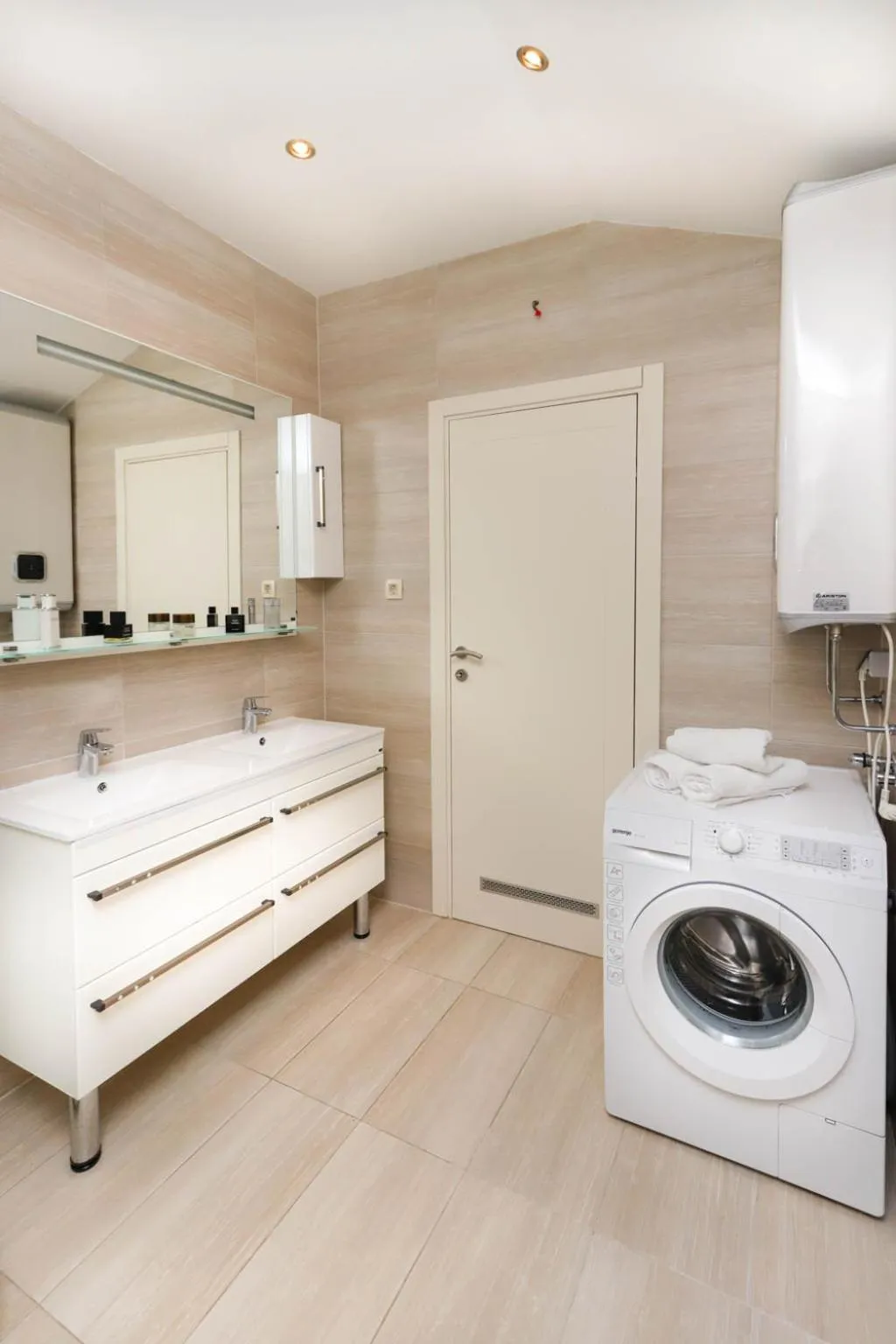 Bathroom, Bed in Apartments Sofija