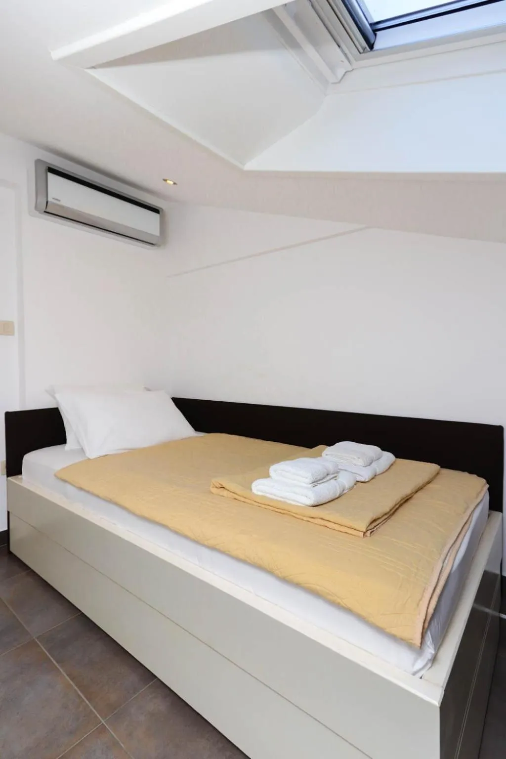 Bedroom, Bed in Apartments Sofija