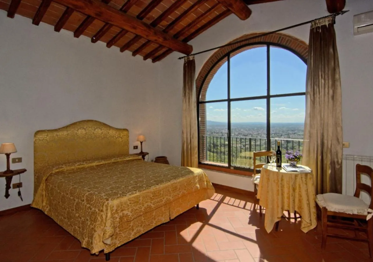 View (from property/room), Bed in I Sette Borghi