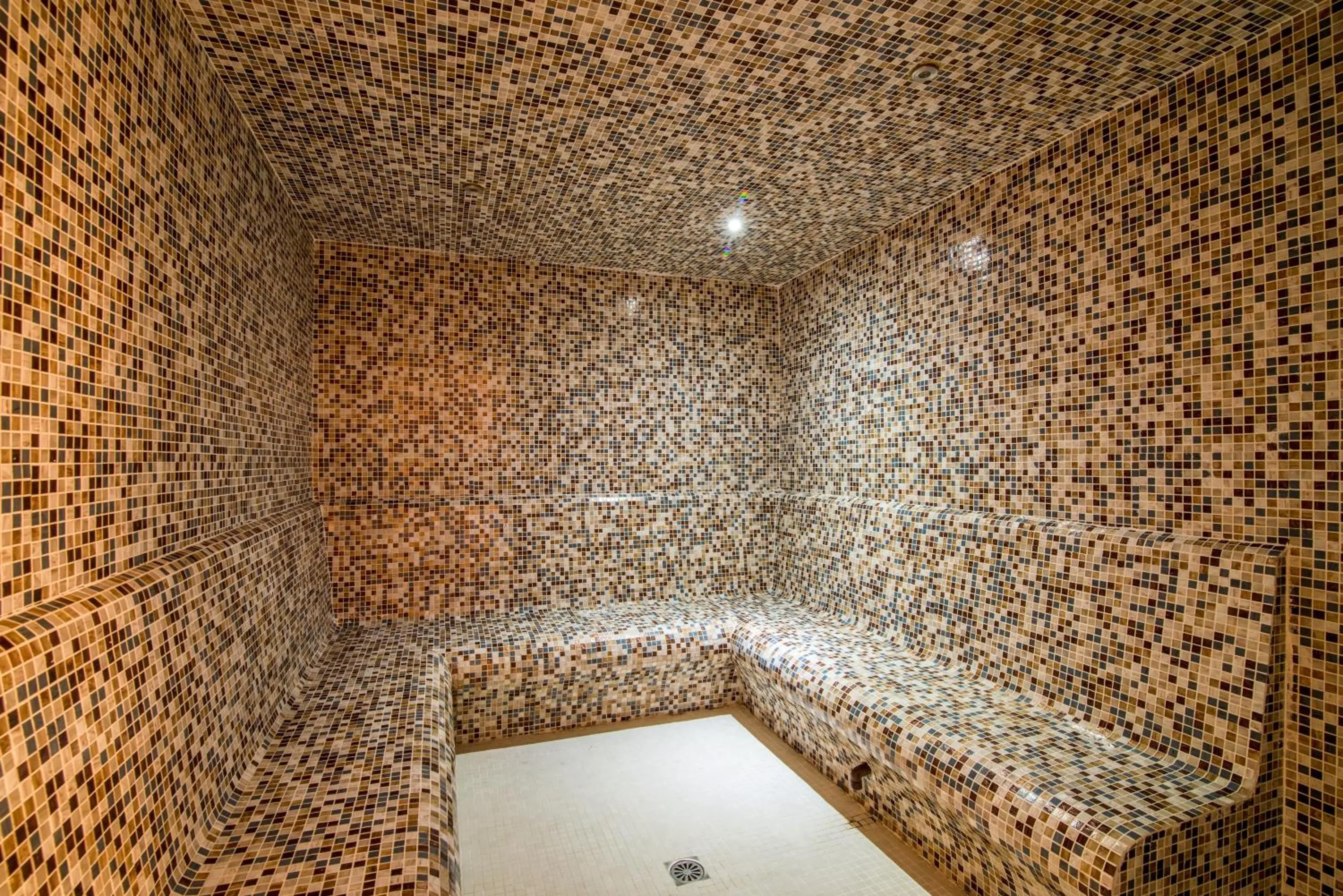 Spa and wellness centre/facilities in Le Mariana