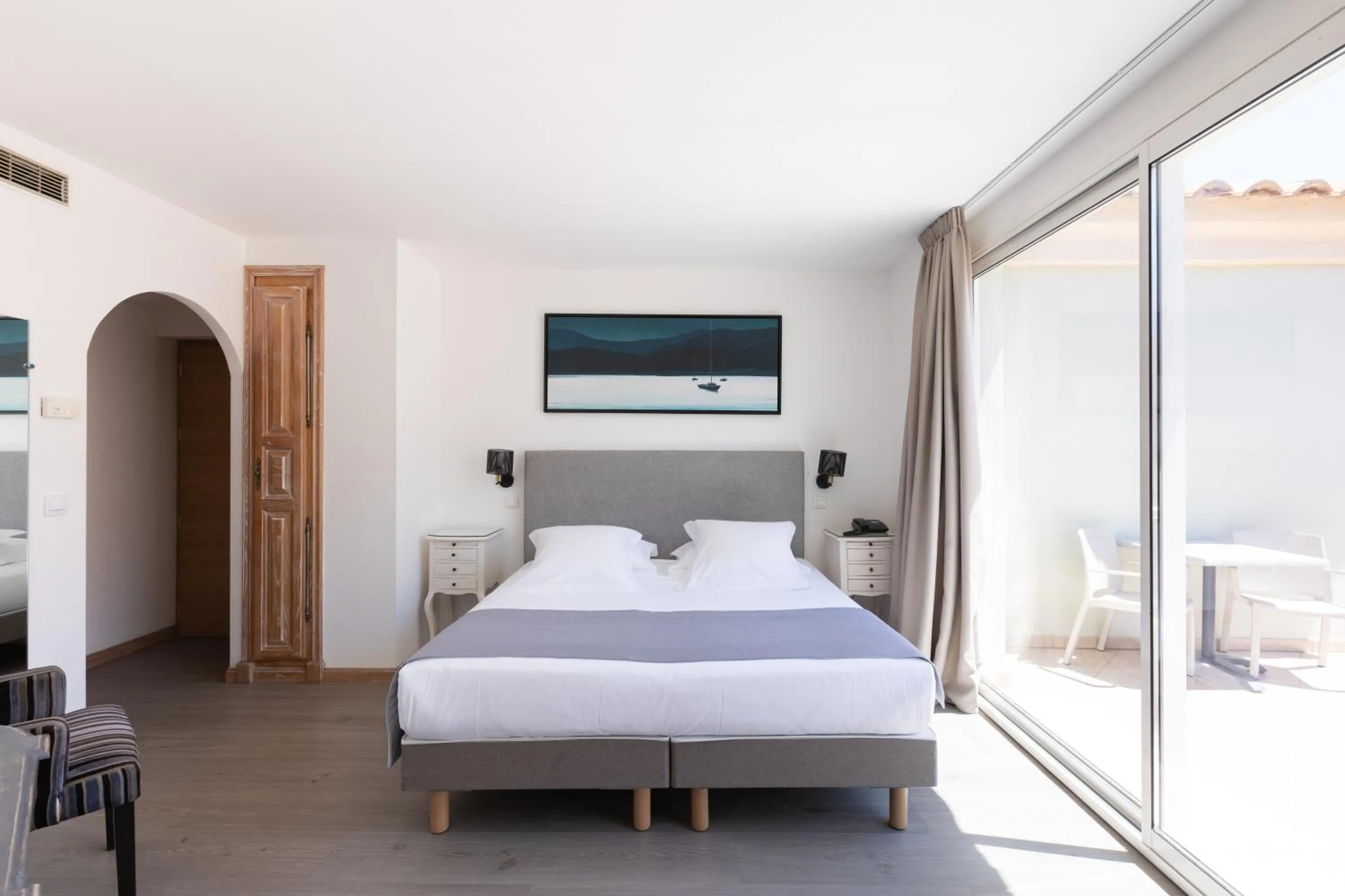 Photo of the whole room, Bed in Le Mariana