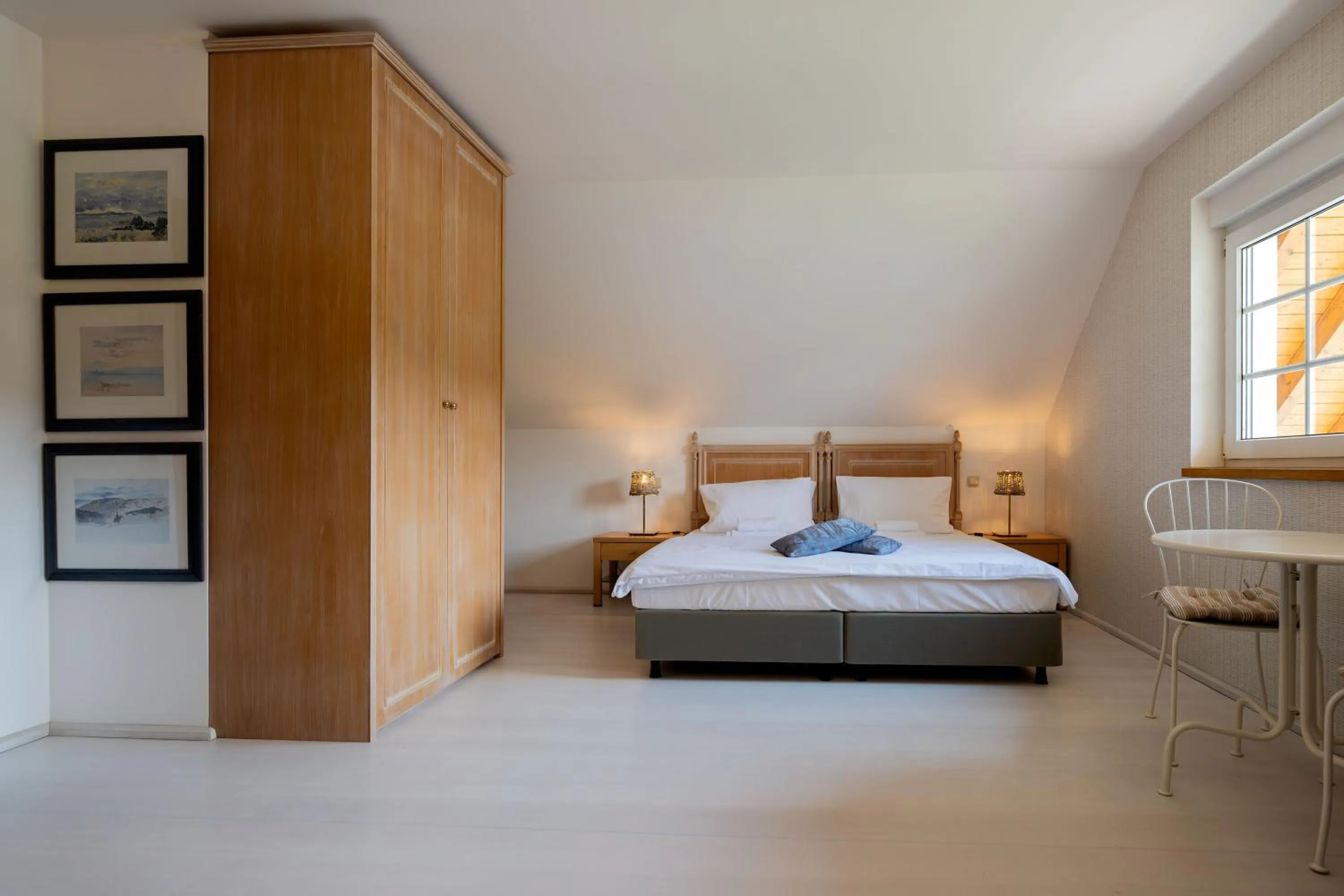 Photo of the whole room, Bed in Rathener Hof by STEIGER Hotels