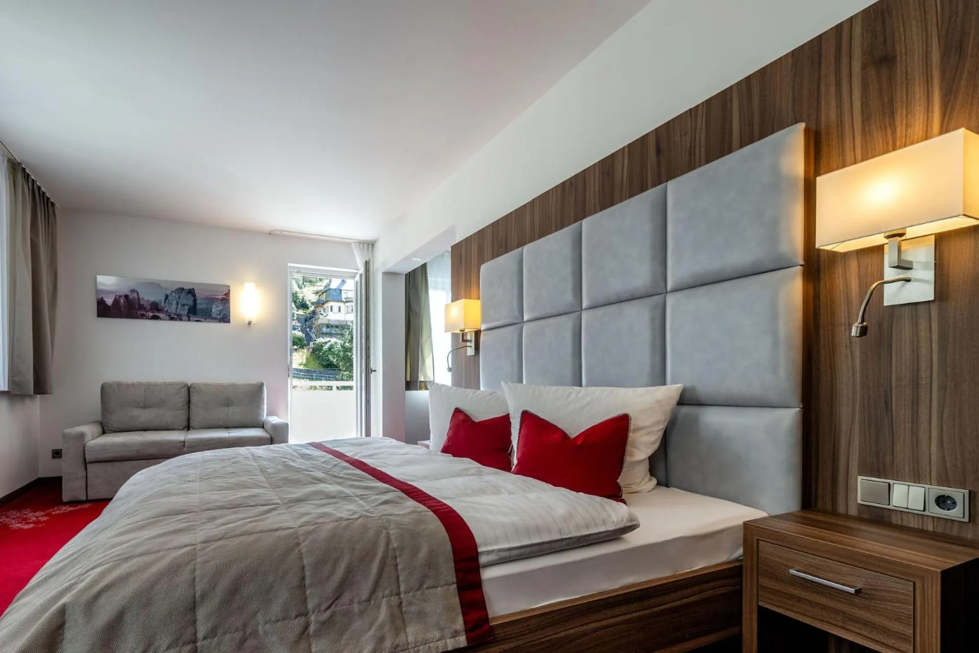 Photo of the whole room, Bed in Rathener Hof by STEIGER Hotels