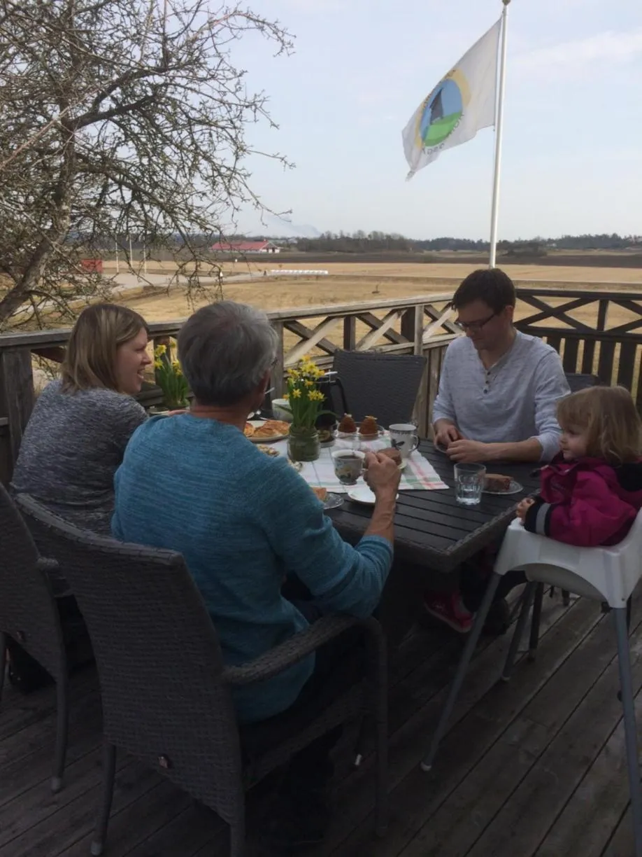 Neighbourhood in Tavlebords Honungsgård