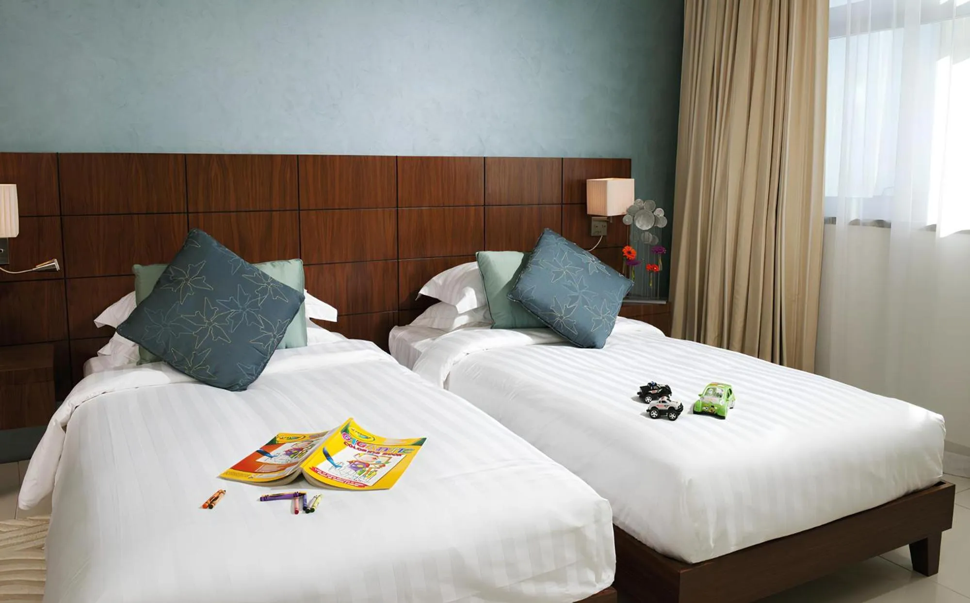 Bedroom, Bed in Fraser Suites Doha