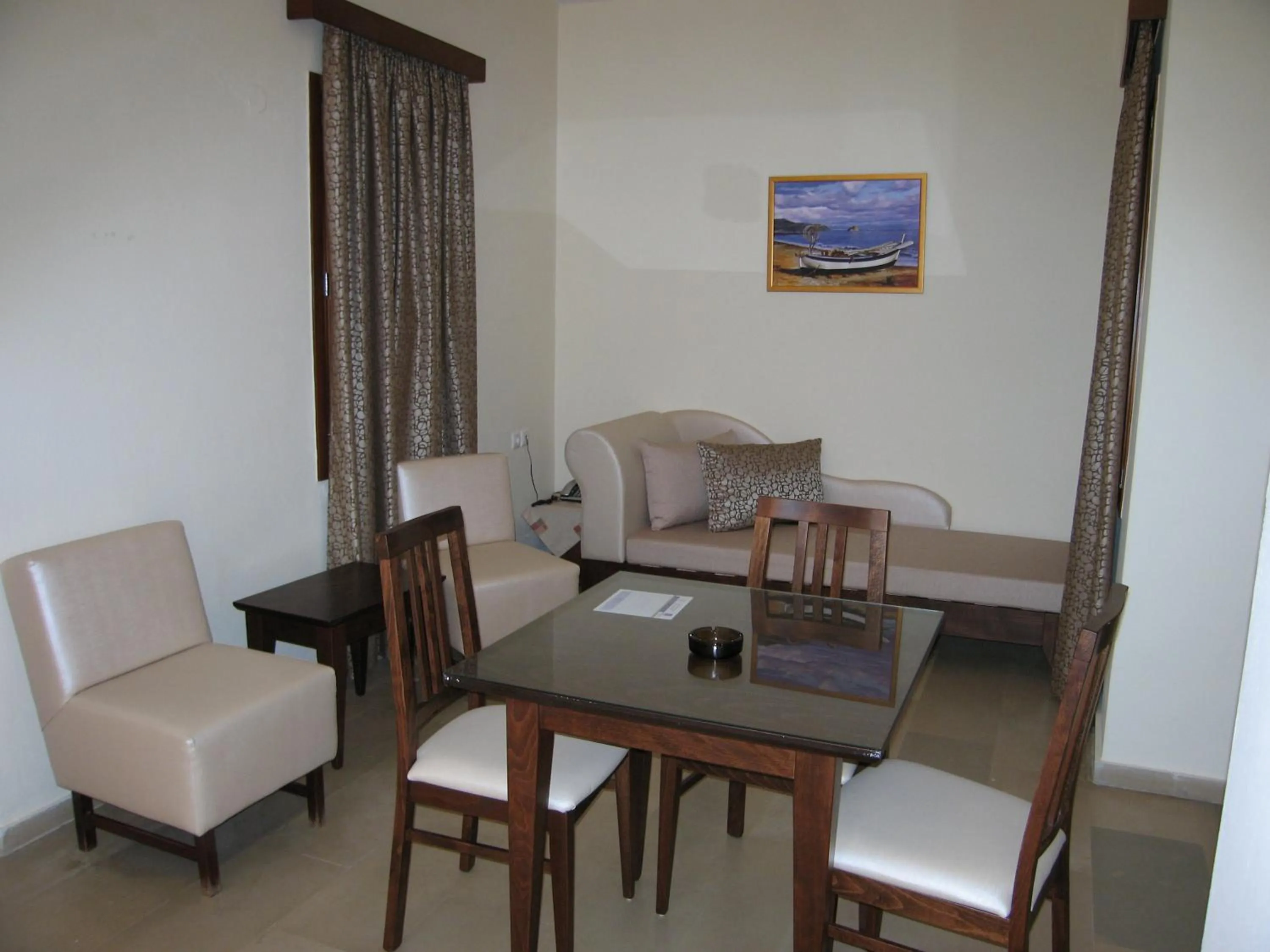 Living room in Blue Sea Hotel Apartments