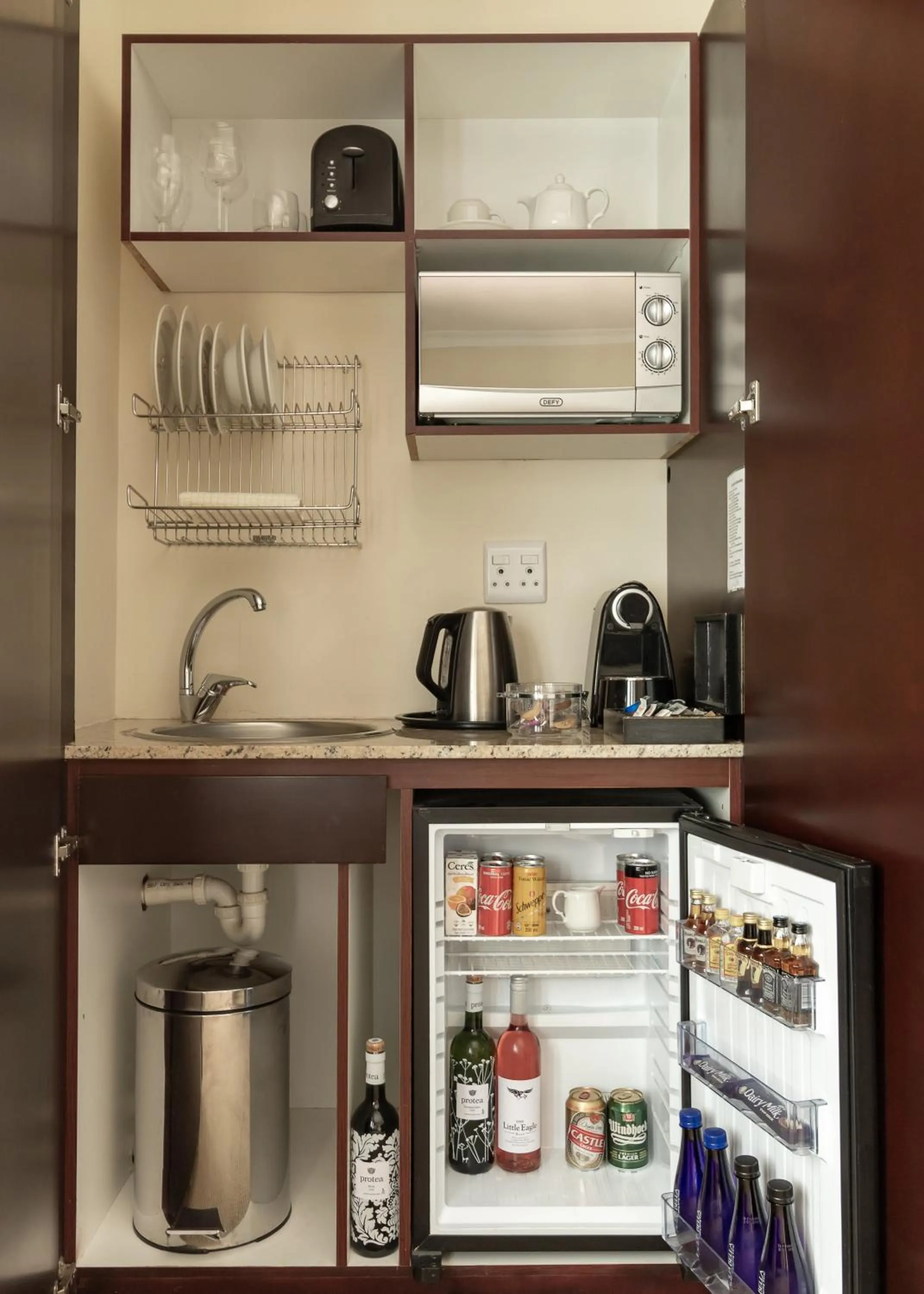 Coffee/tea facilities in Glen Avon Lodge Boutique Hotel