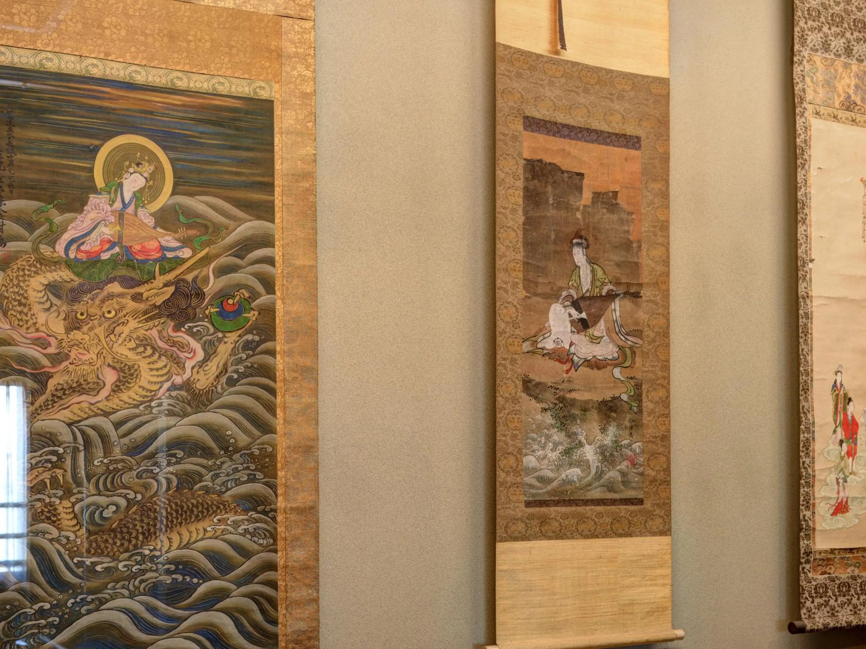 Decorative detail in Iwamotoro