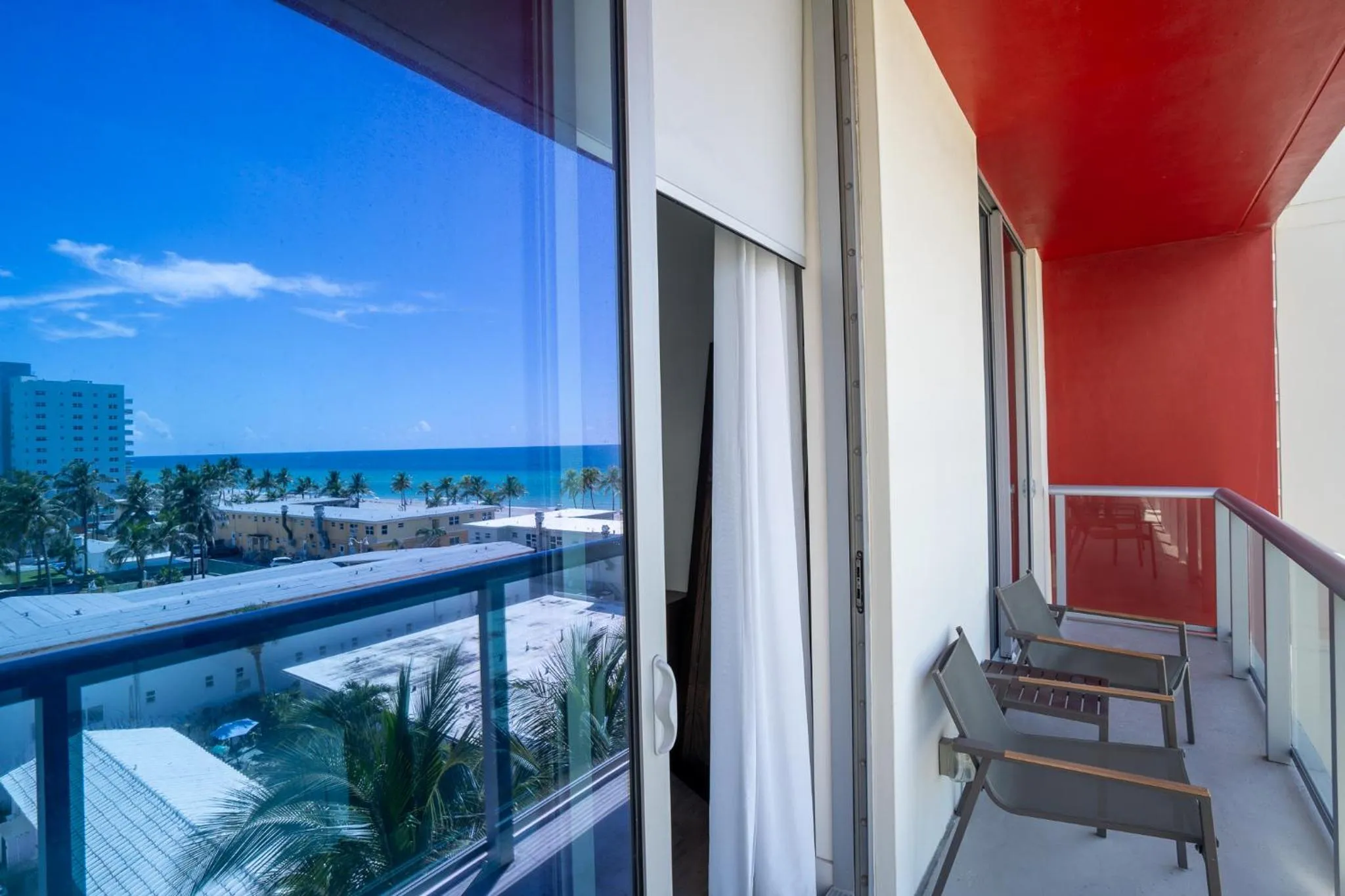 Patio in Global Rent Apart - Costa Hollywood